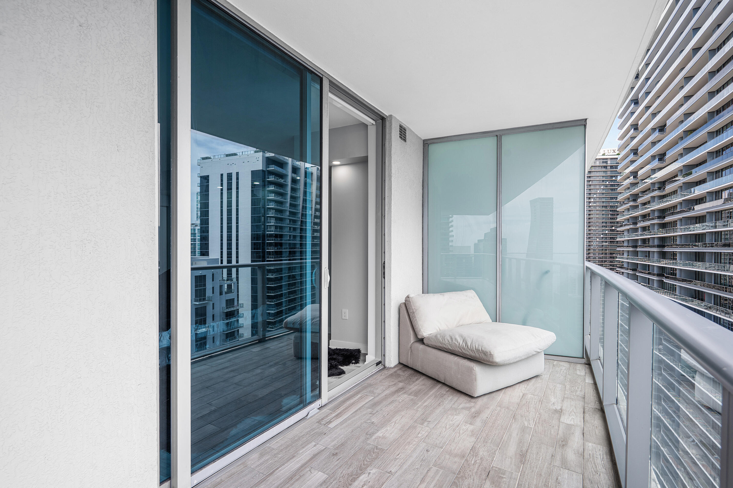 1100 S Miami #3901, Miami FL 33130