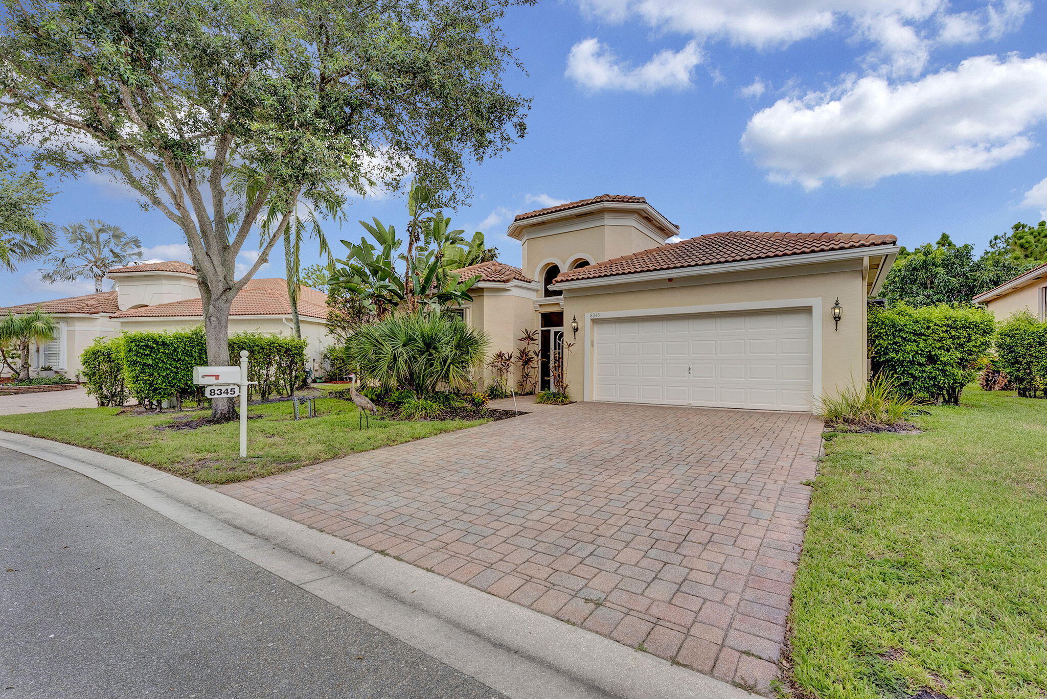 8345 Pine, West Palm Beach FL 33411