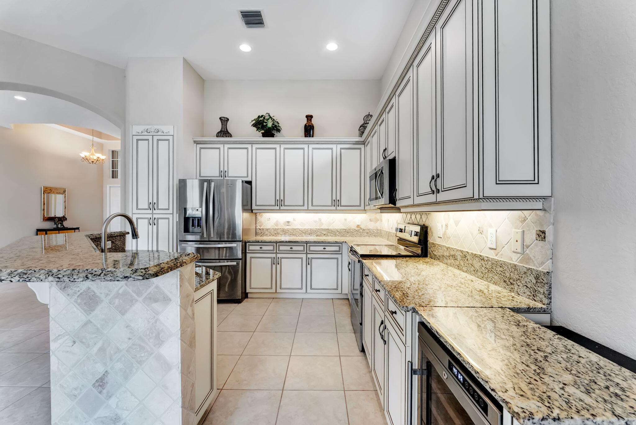 8345 Pine, West Palm Beach FL 33411
