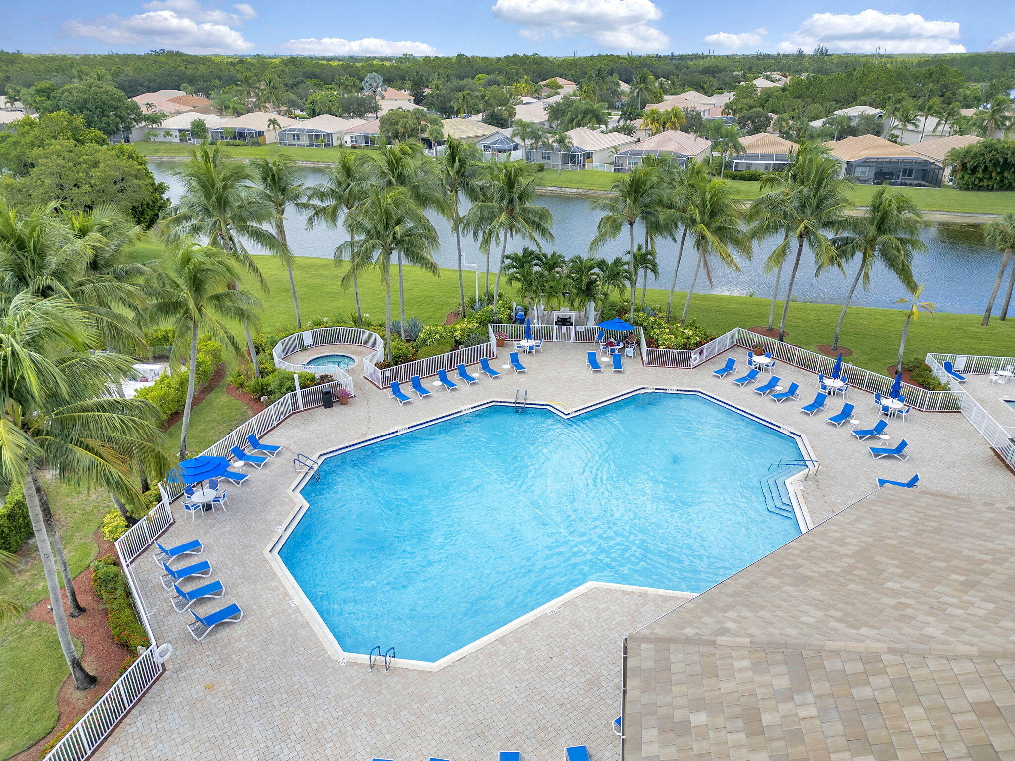 8345 Pine, West Palm Beach FL 33411