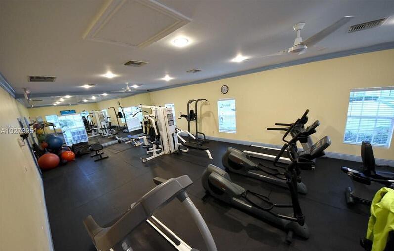 6521 Bay Club #4, Fort Lauderdale FL 33308