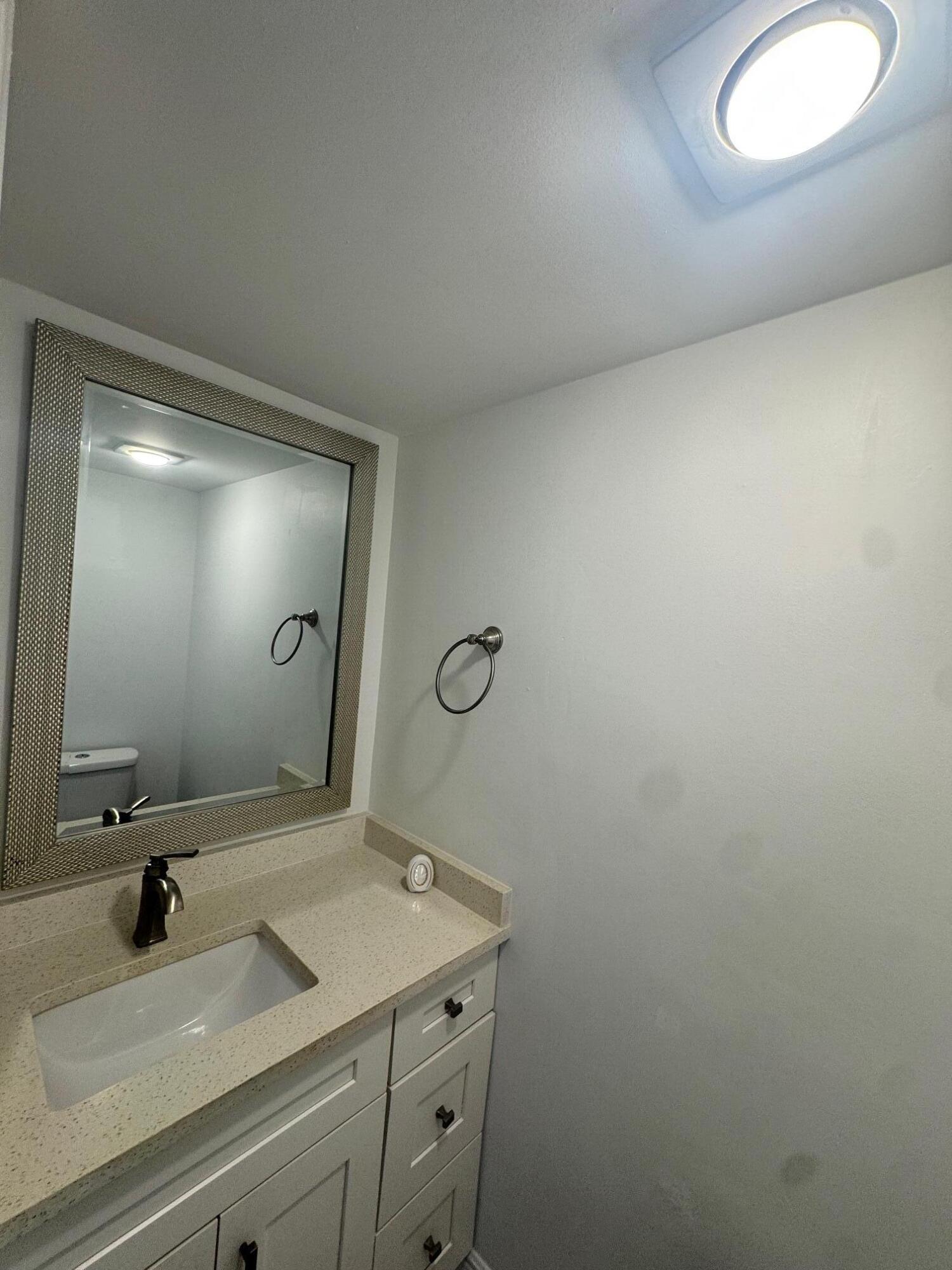 6521 Bay Club #4, Fort Lauderdale FL 33308