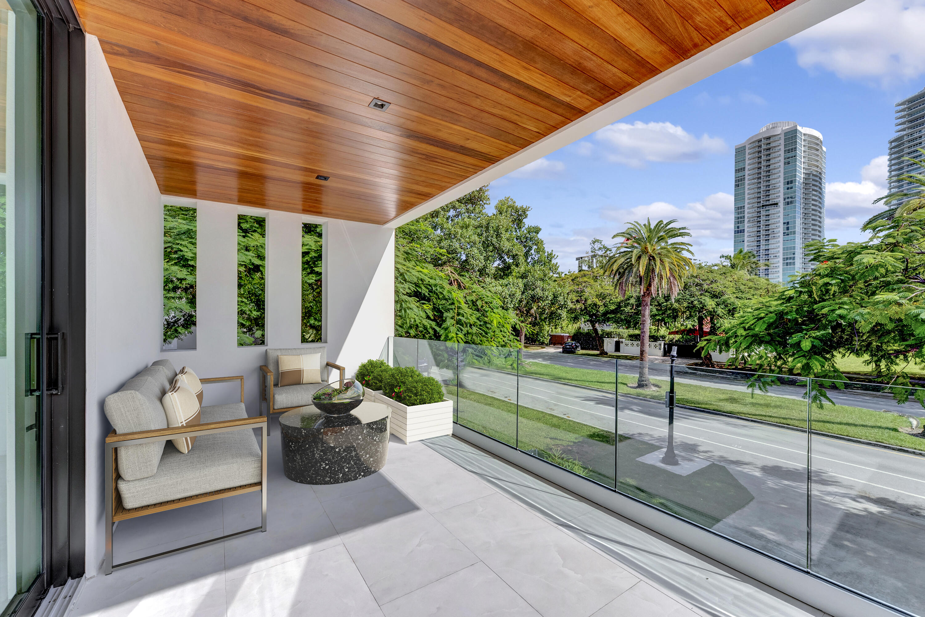 2130 S Miami, Miami FL 33129