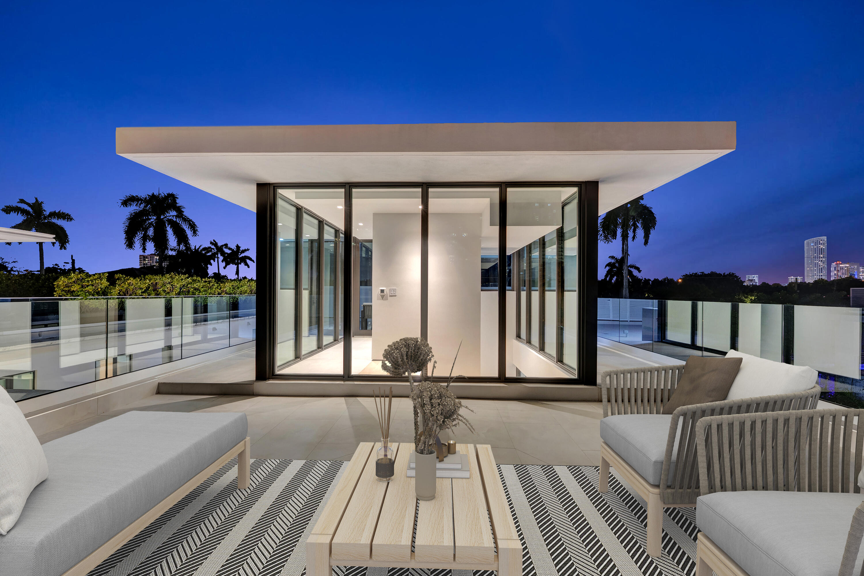 2130 S Miami, Miami FL 33129