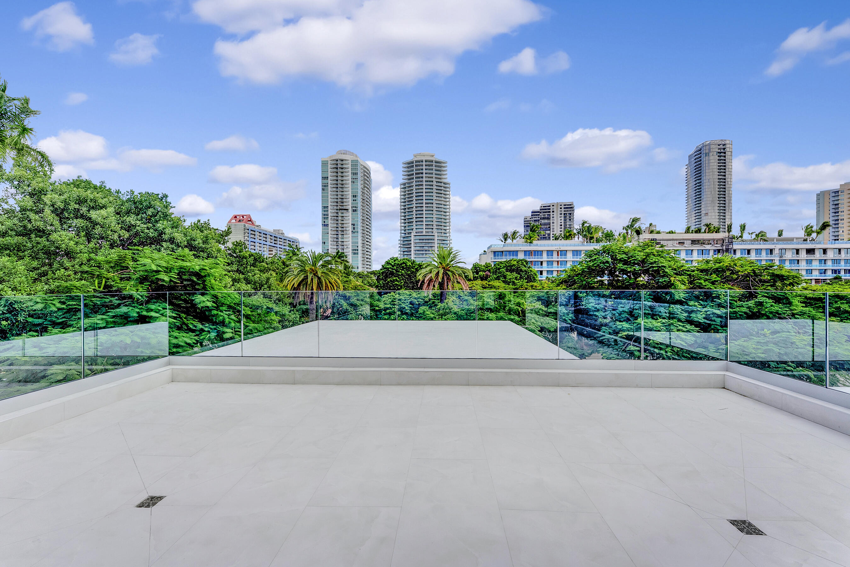 2130 S Miami, Miami FL 33129