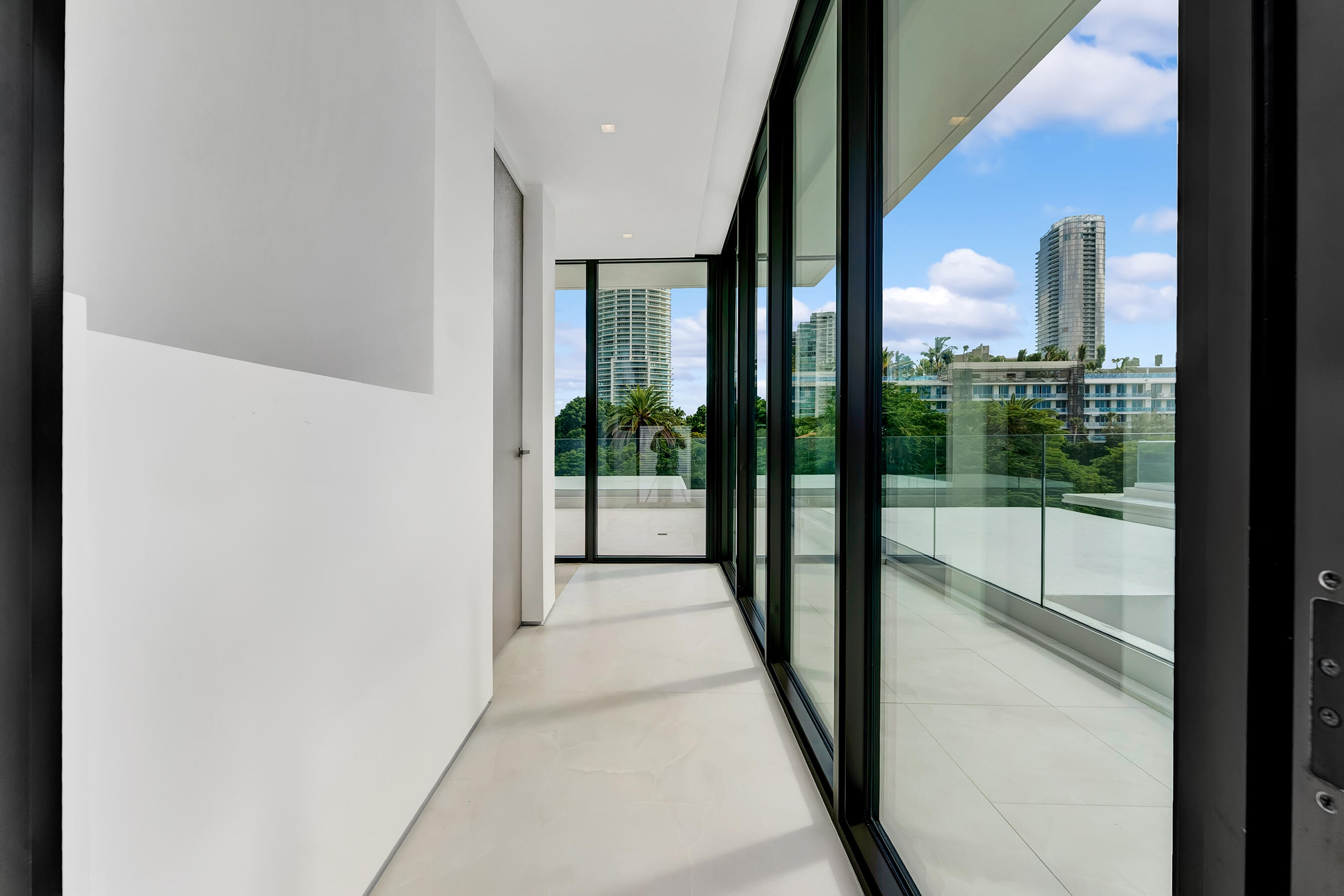 2130 S Miami, Miami FL 33129