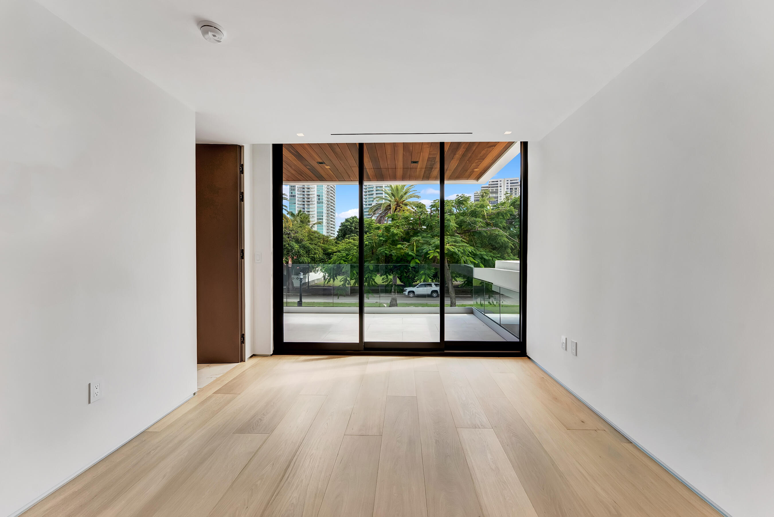 2130 S Miami, Miami FL 33129