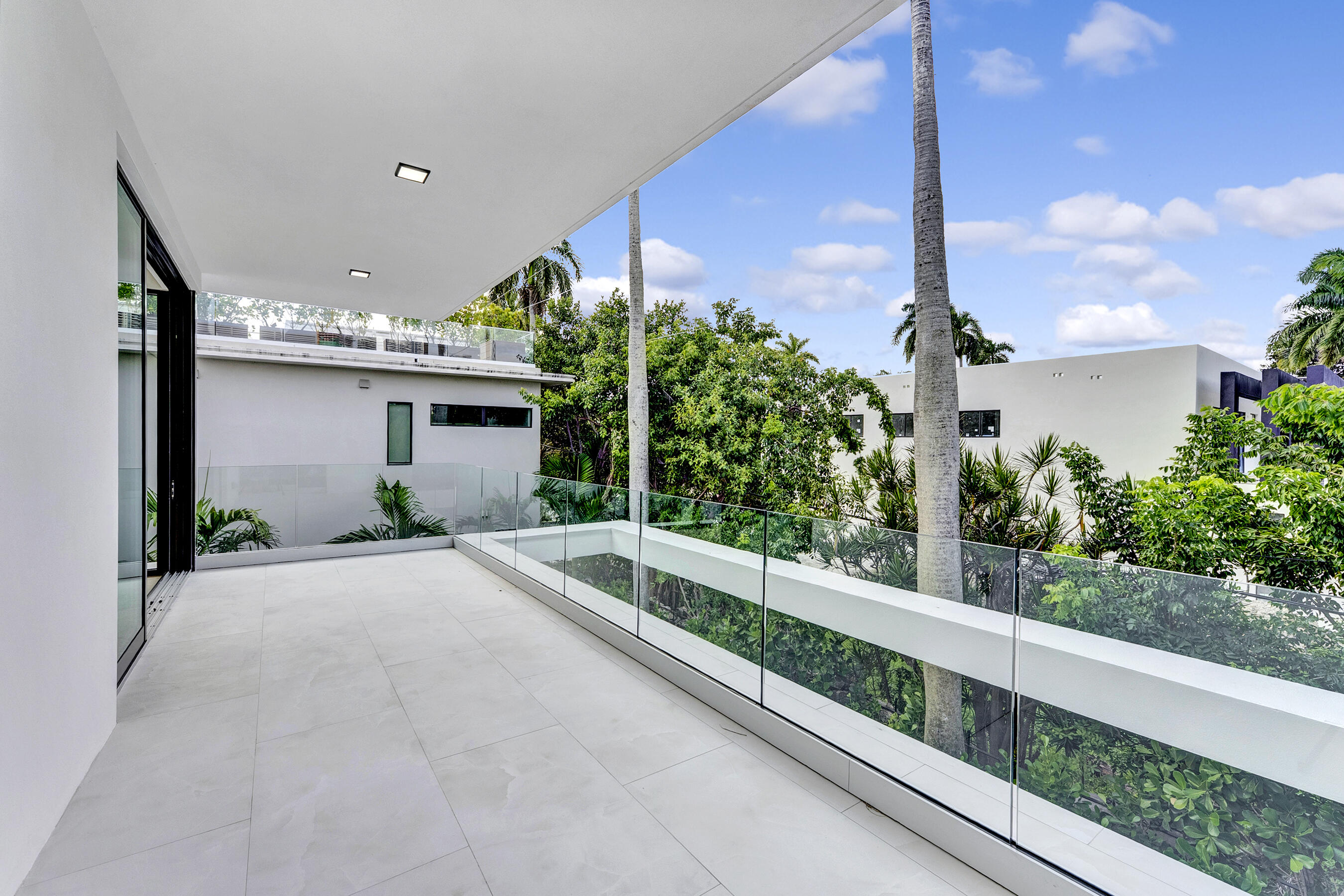 2130 S Miami, Miami FL 33129