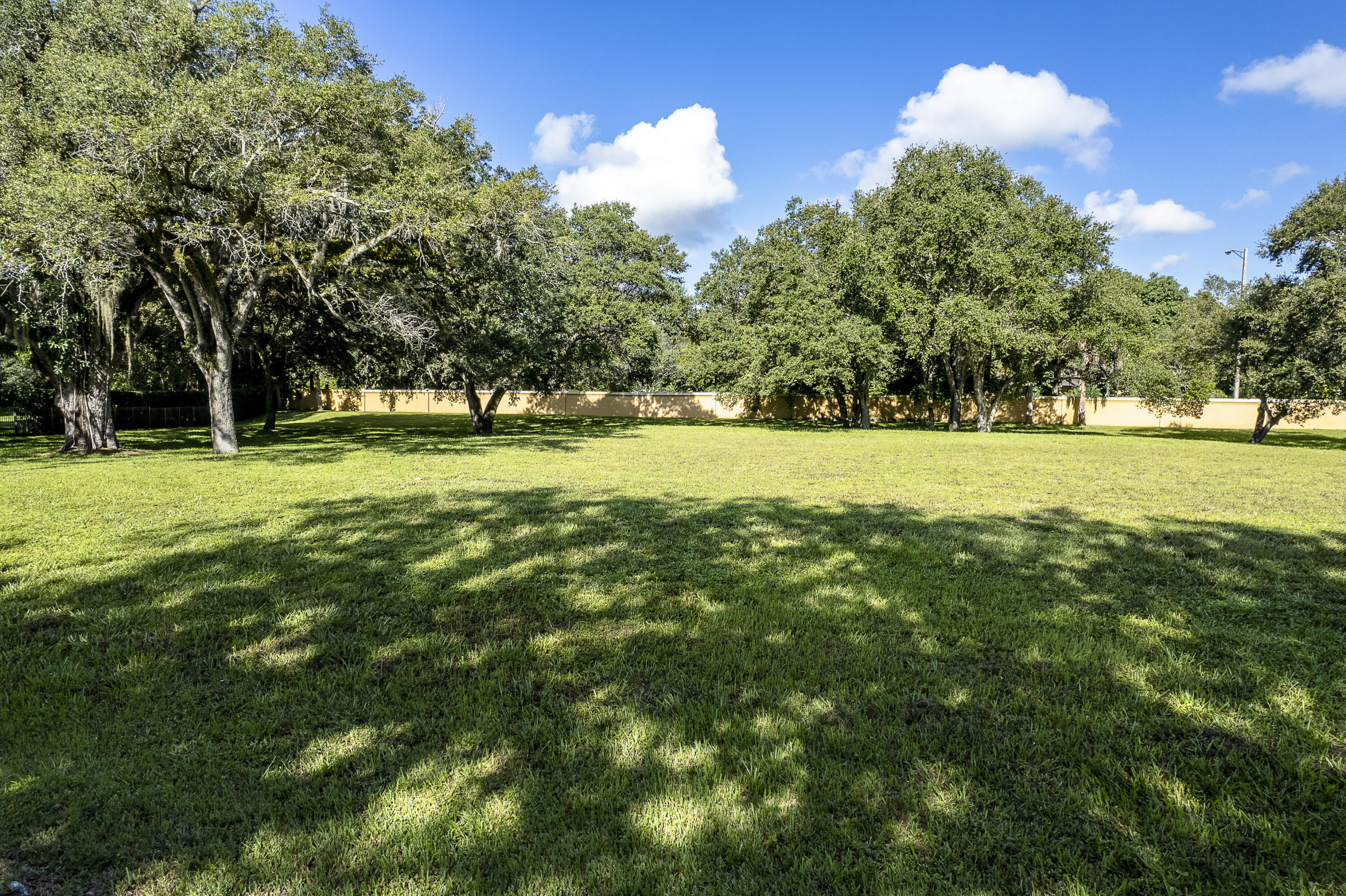 9900 Winding Rdg, Davie FL 33324