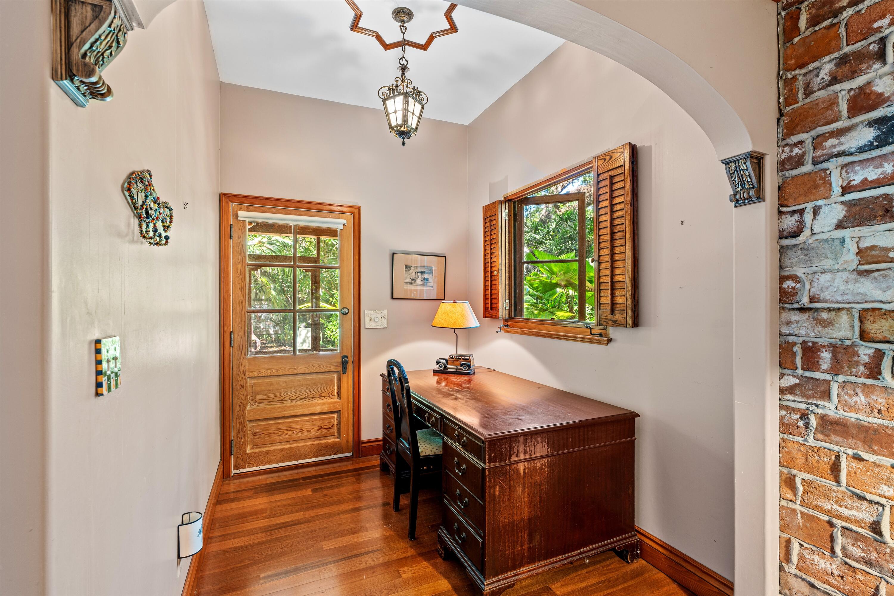 825 Alamanda, Boca Raton FL 33486