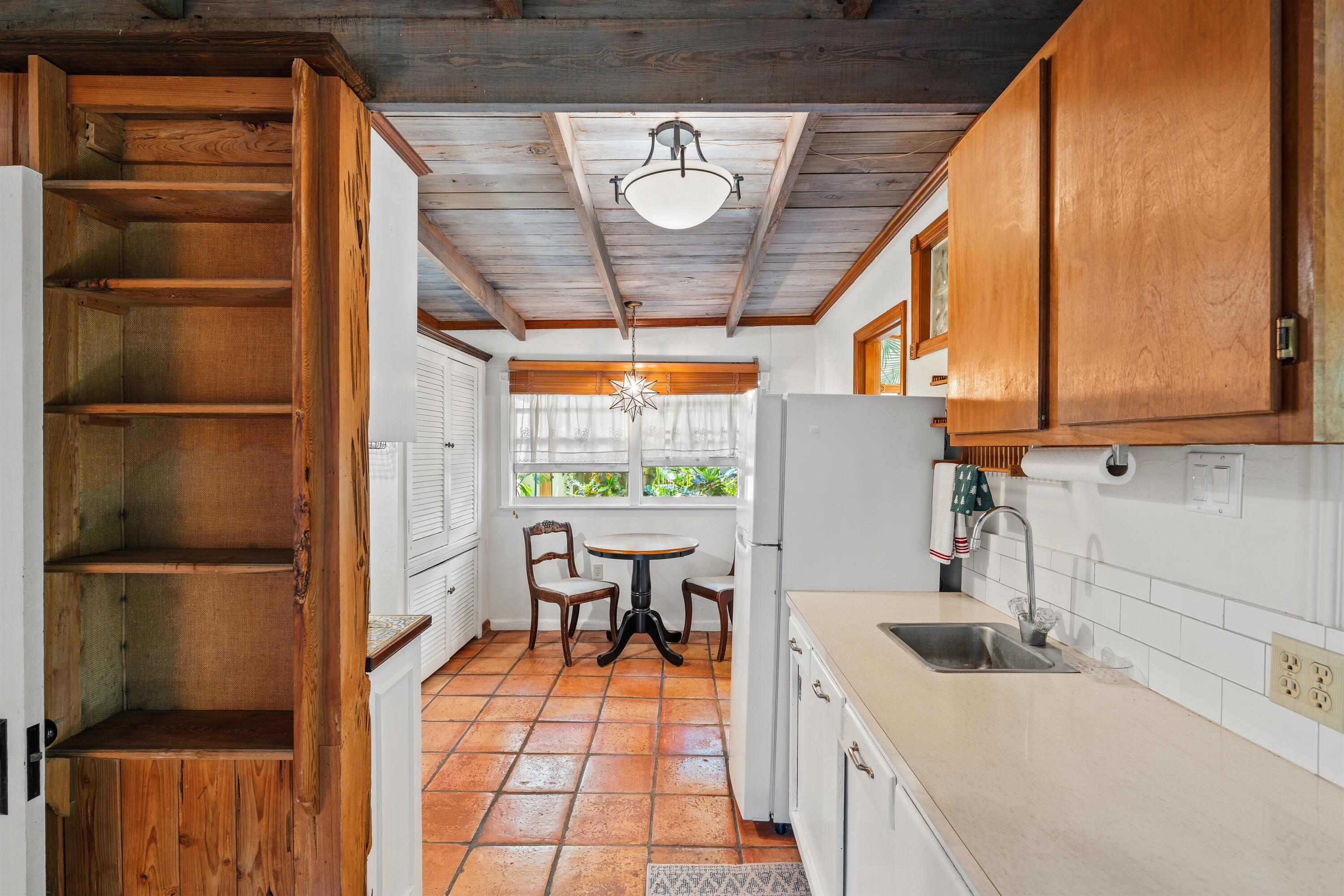 825 Alamanda, Boca Raton FL 33486