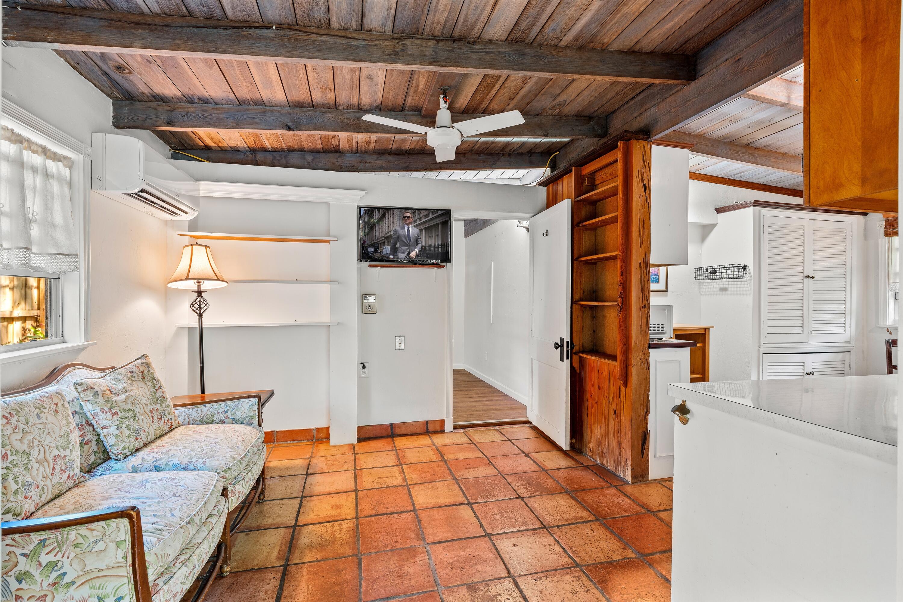825 Alamanda, Boca Raton FL 33486