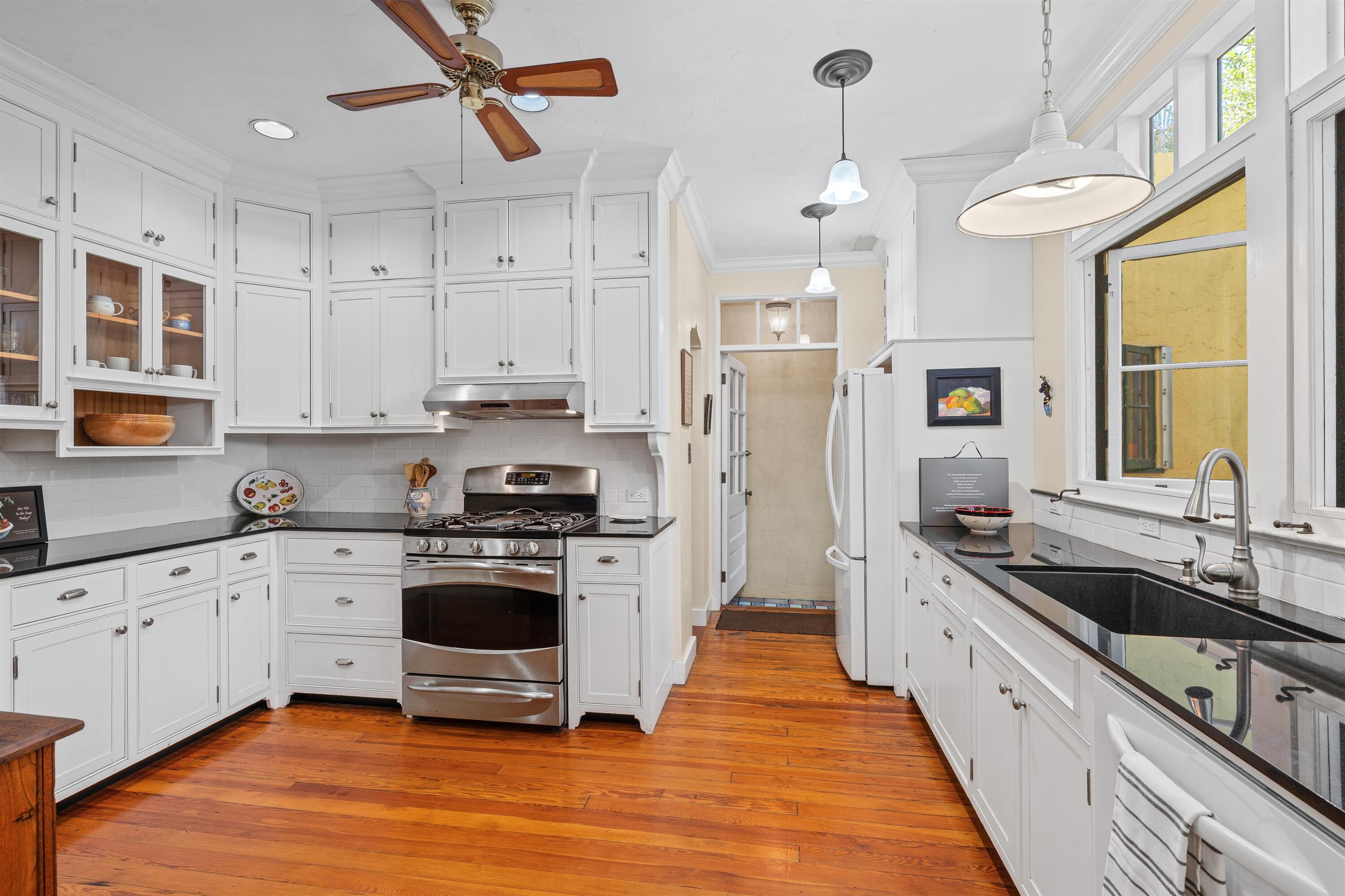 825 Alamanda, Boca Raton FL 33486