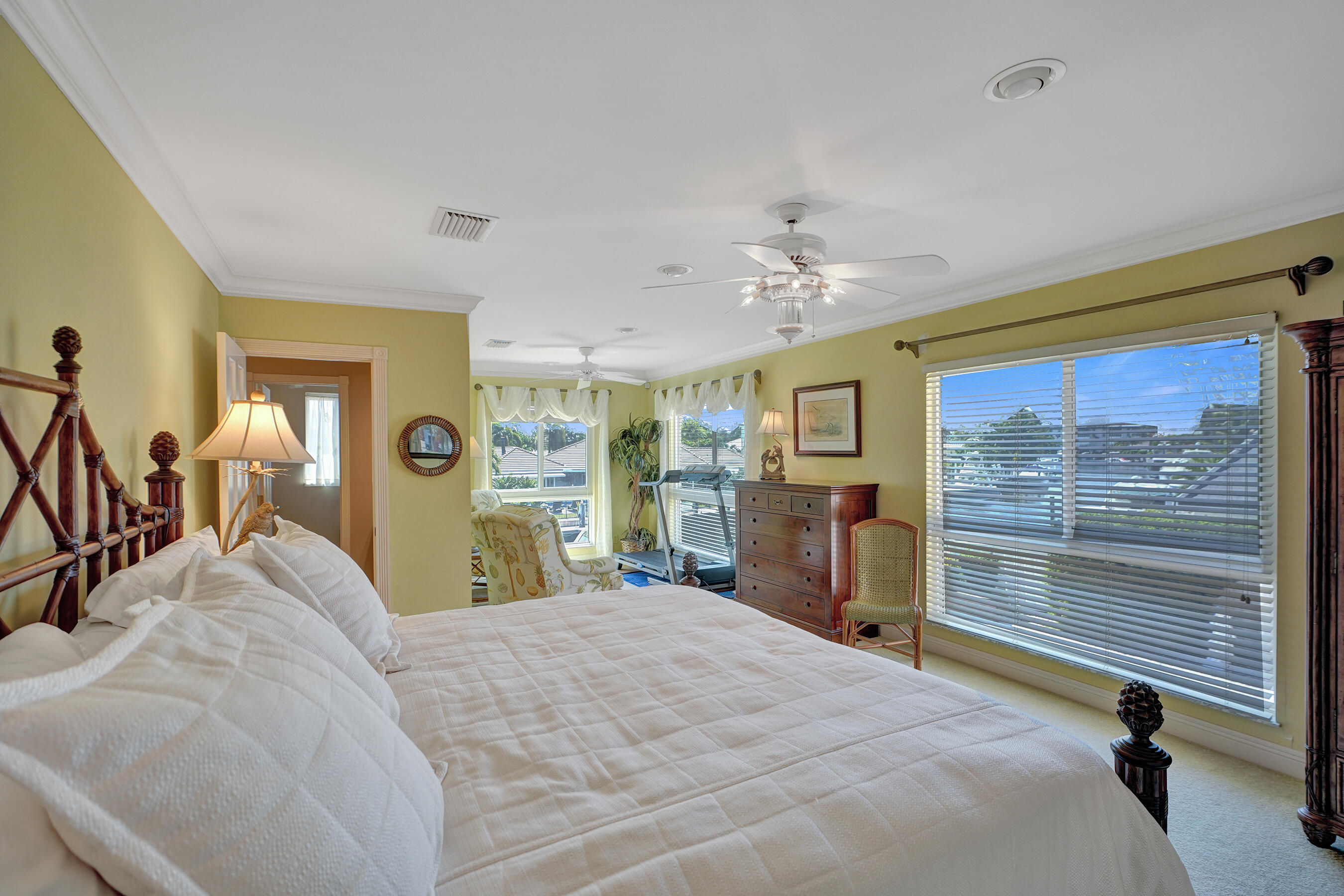5530 Bayview, Fort Lauderdale FL 33308