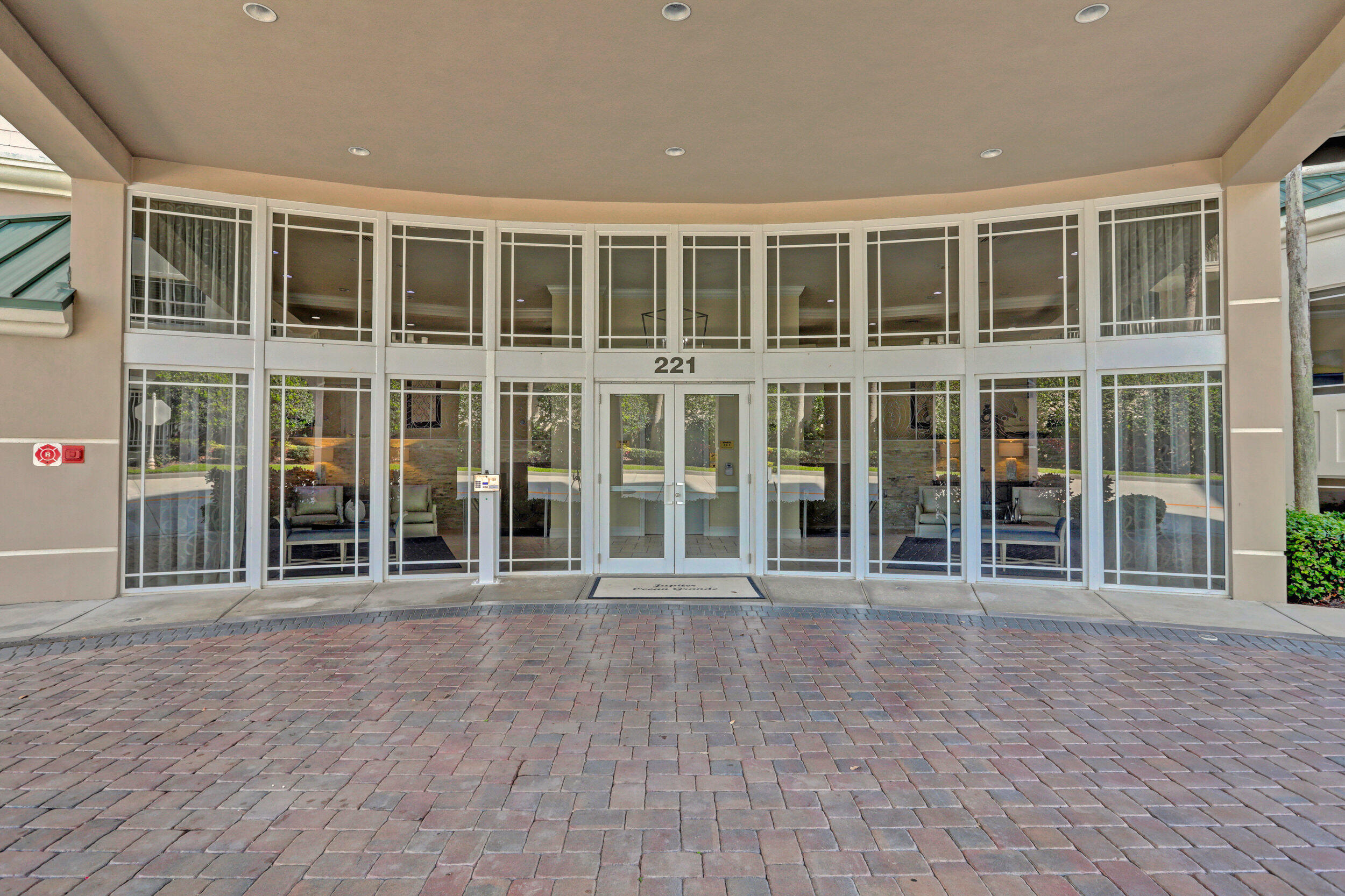 221 Ocean Grande #701, Jupiter FL 33477