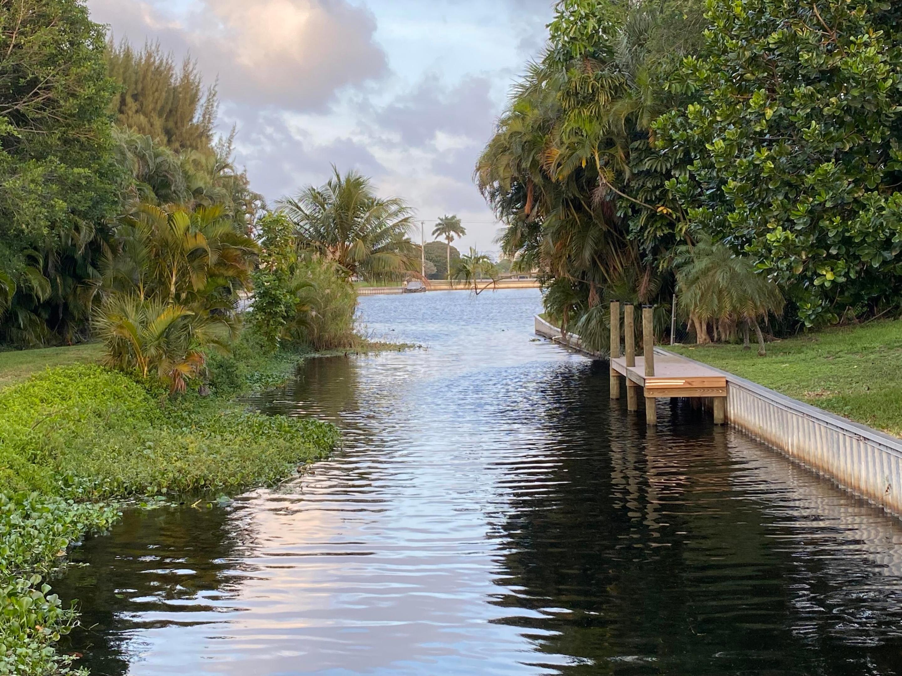 7500 W Lake, Lake Clarke Shores FL 33406