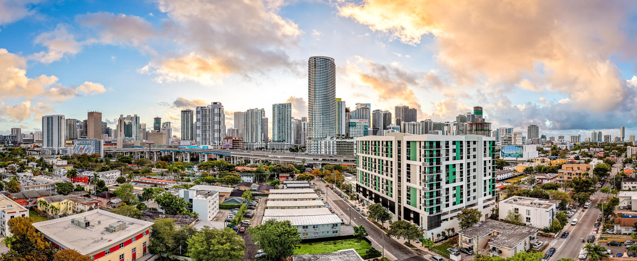 450 SW 5th #608, Miami FL 33130