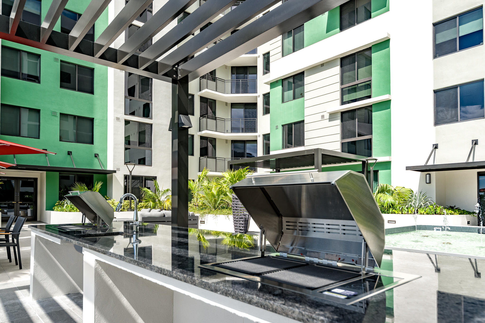 450 SW 5th #608, Miami FL 33130