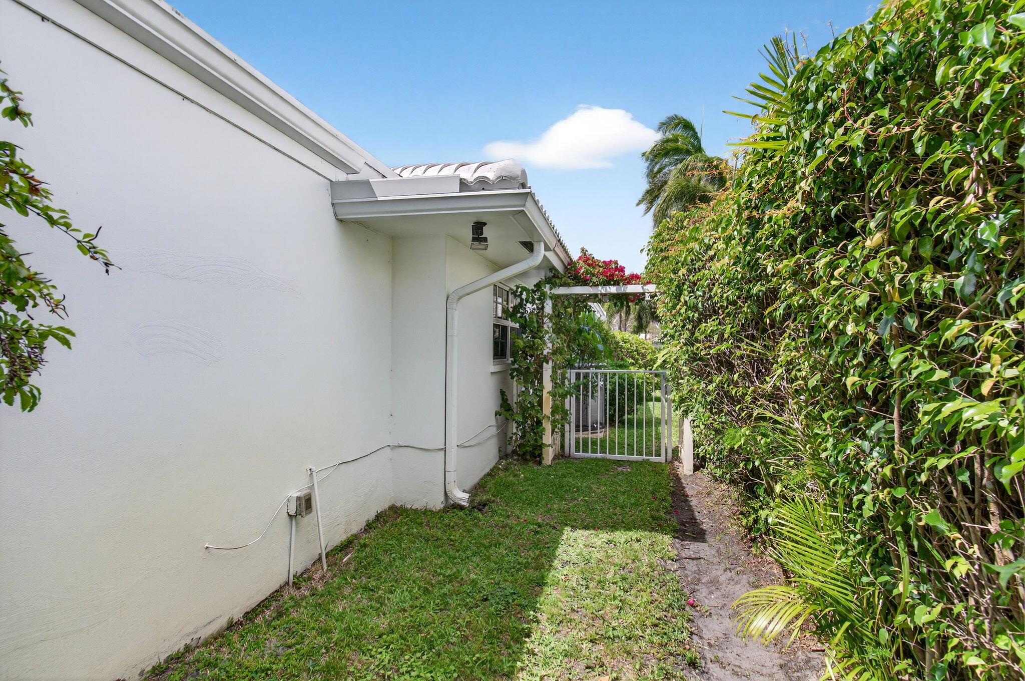 780 SW Elm Tree, Boca Raton FL 33486