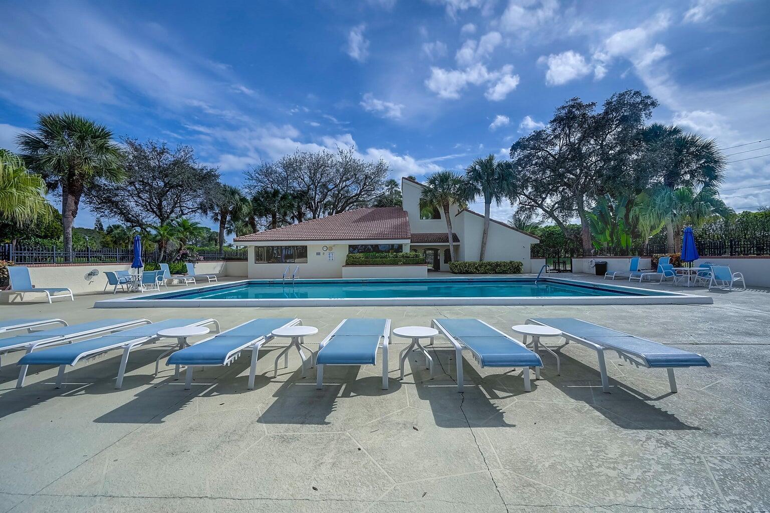 204 Sea Oats #F, Juno Beach FL 33408
