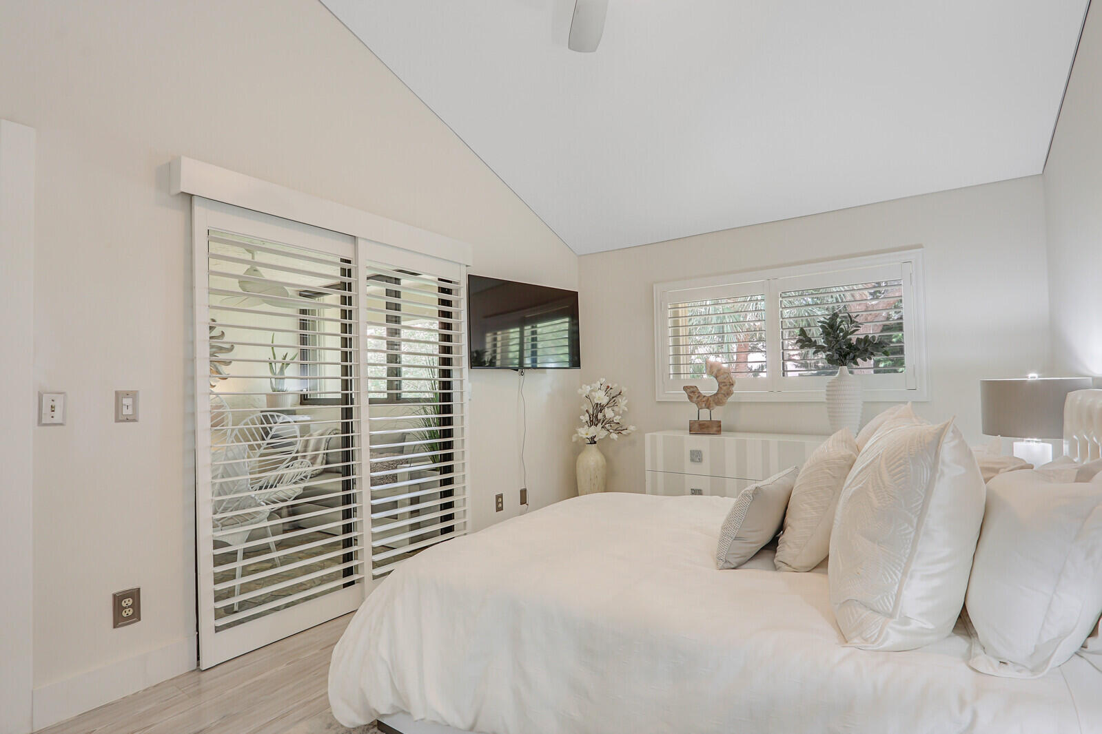 204 Sea Oats #F, Juno Beach FL 33408
