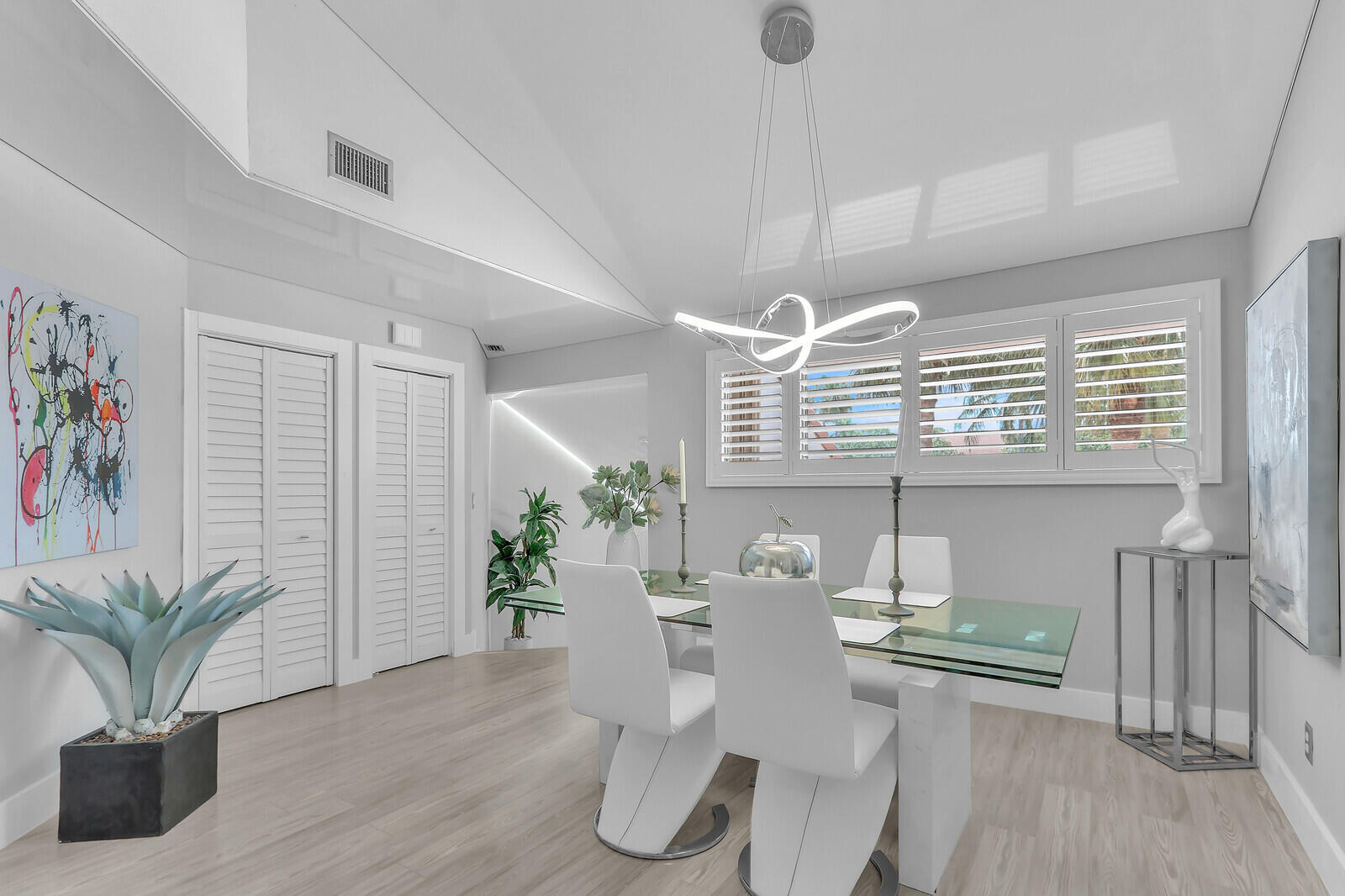 204 Sea Oats #F, Juno Beach FL 33408