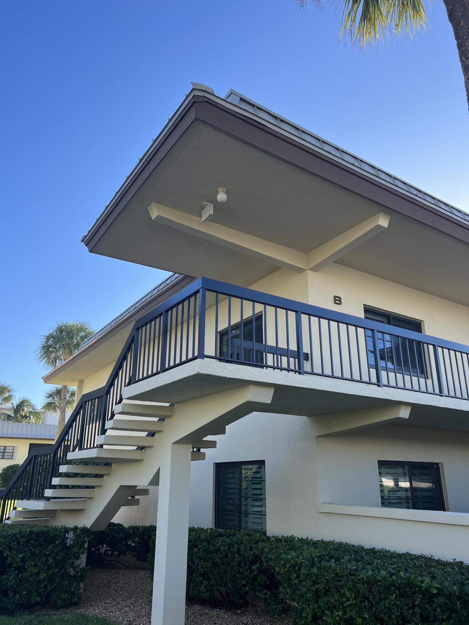 275 S Beach #B201, Tequesta FL 33469