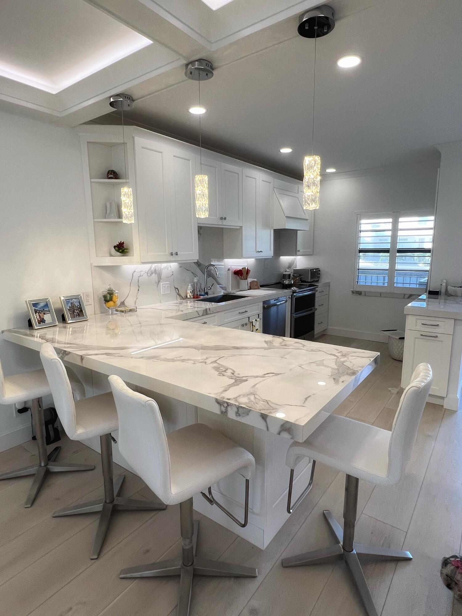 275 S Beach #B201, Tequesta FL 33469