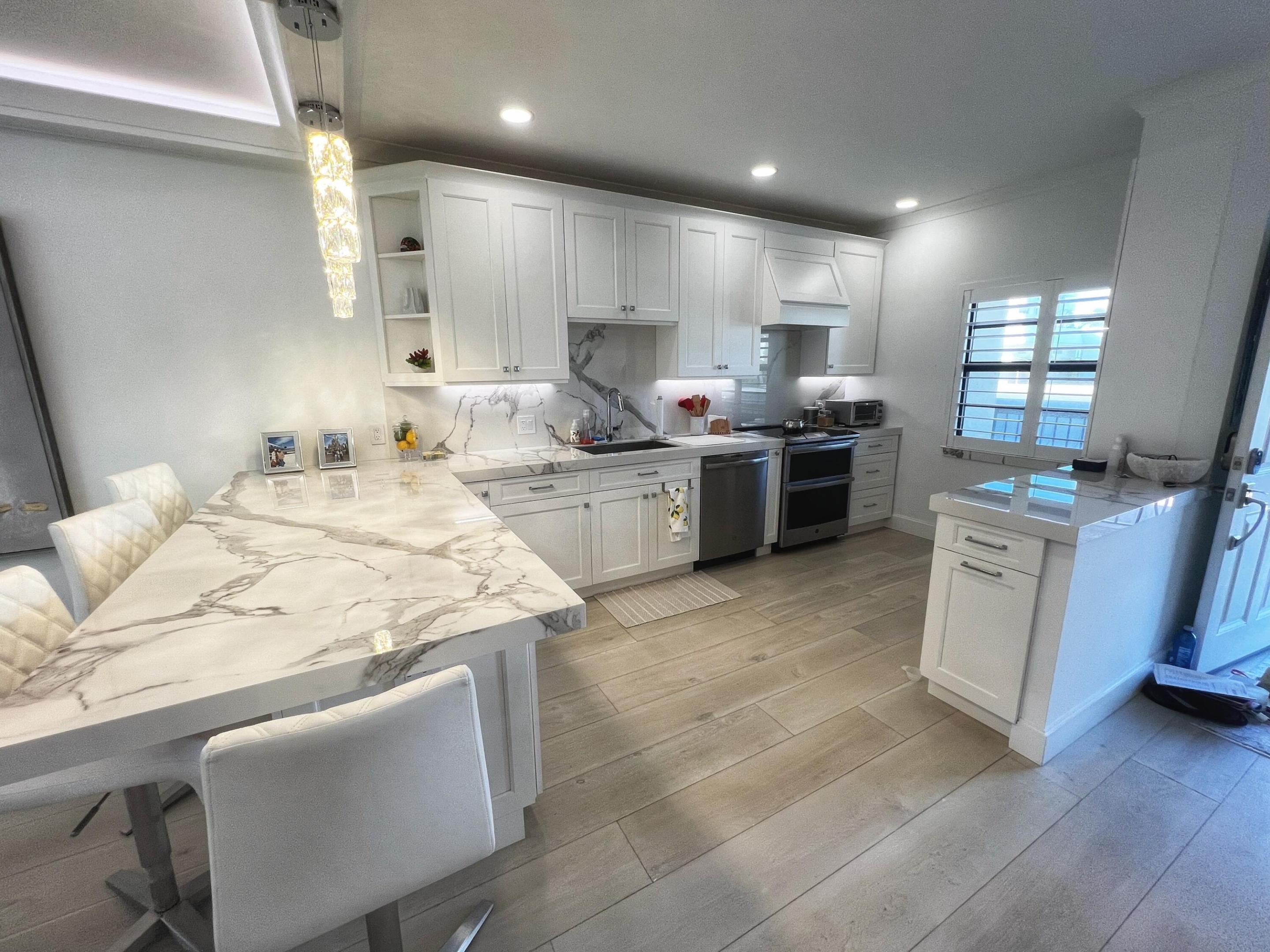 275 S Beach #B201, Tequesta FL 33469