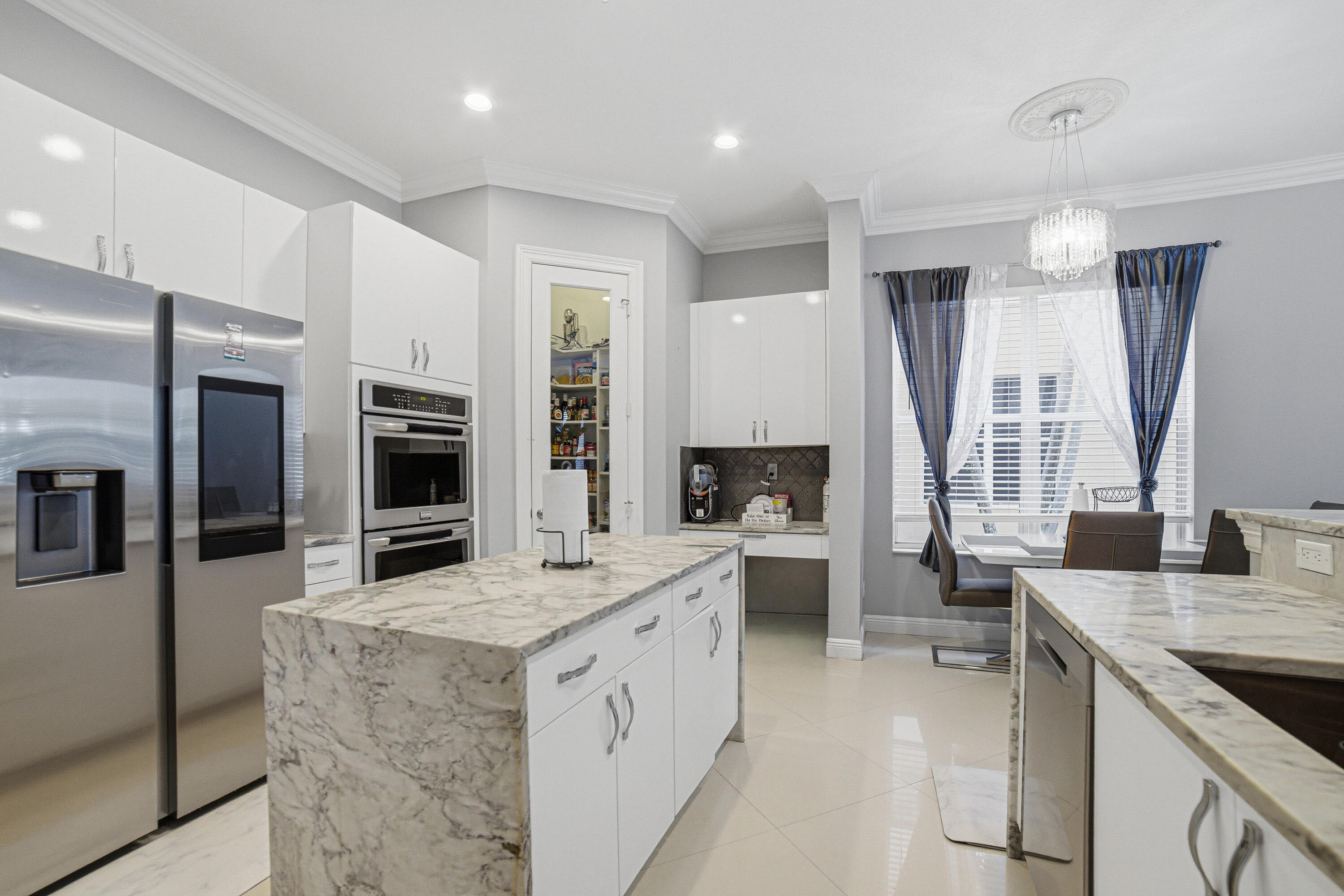 9195 Nugent, West Palm Beach FL 33411