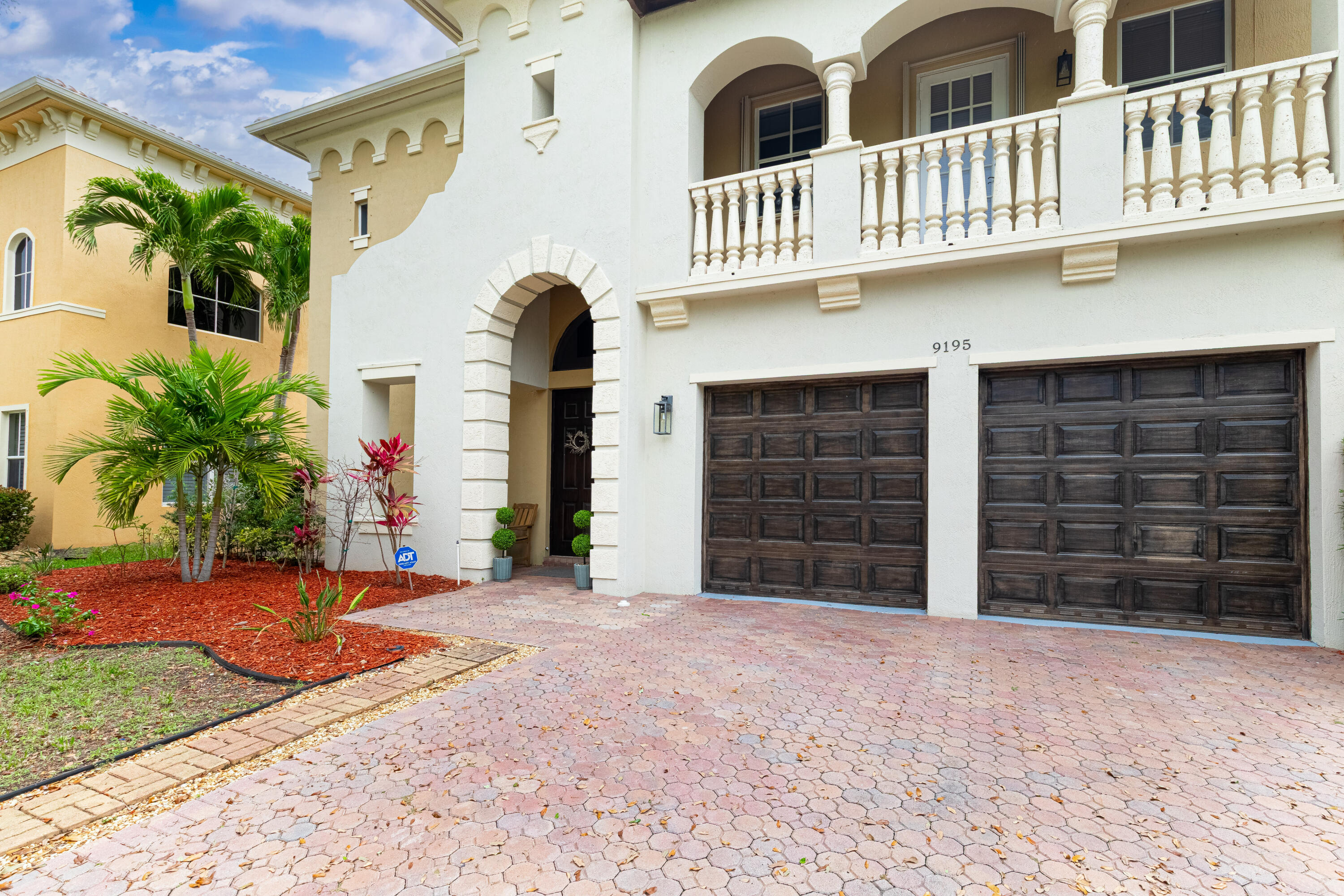 9195 Nugent, West Palm Beach FL 33411