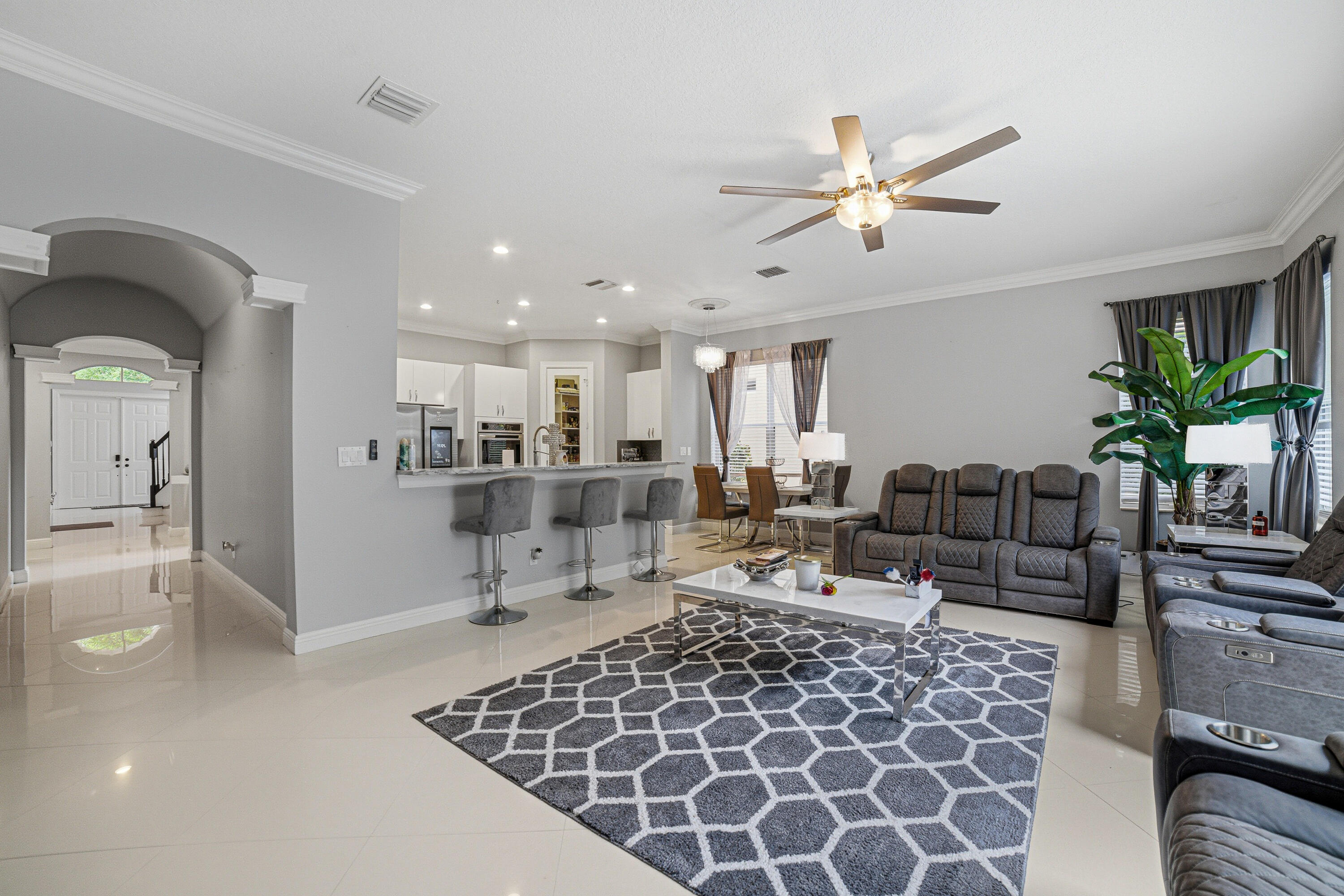 9195 Nugent, West Palm Beach FL 33411
