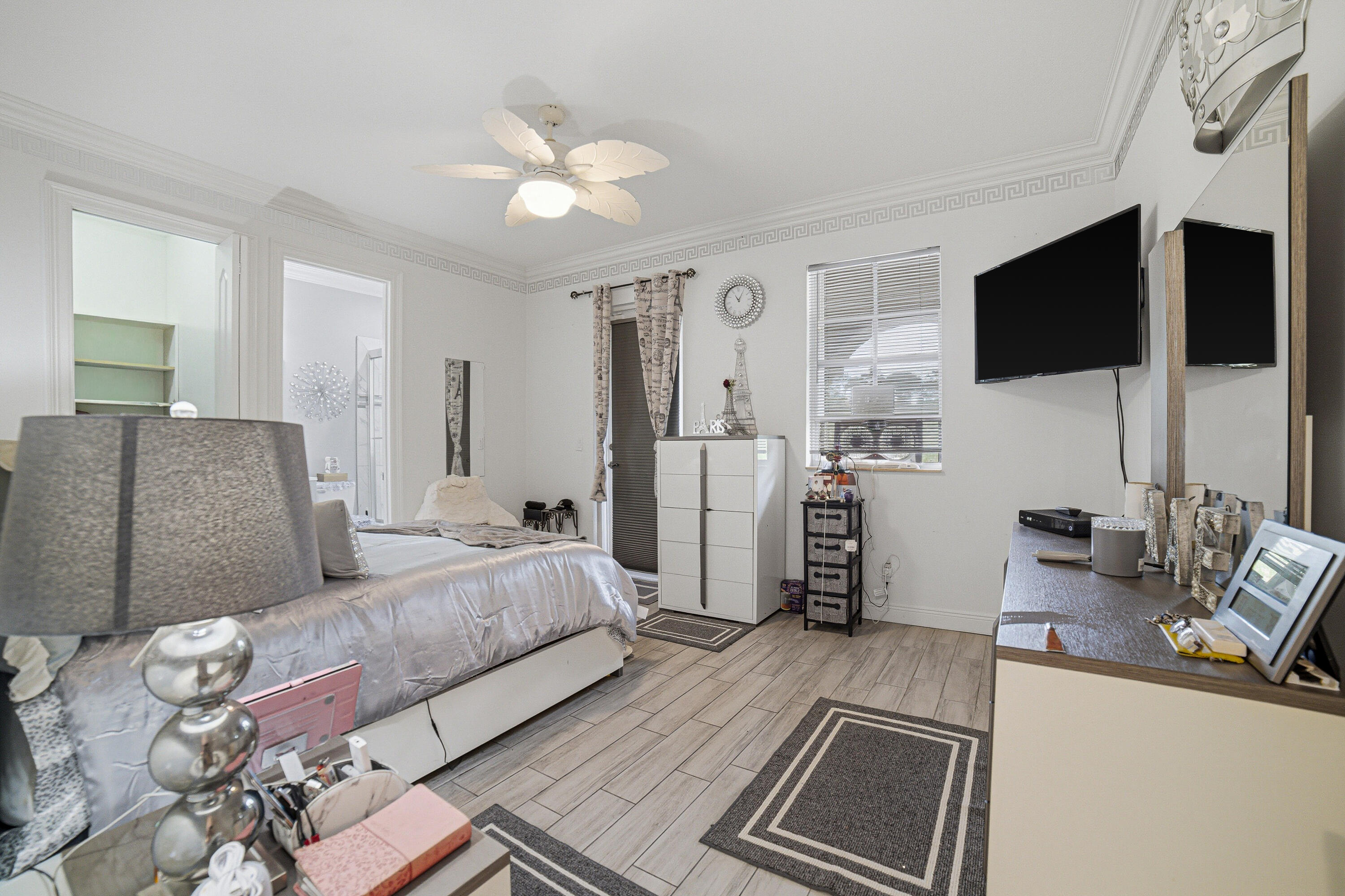 9195 Nugent, West Palm Beach FL 33411