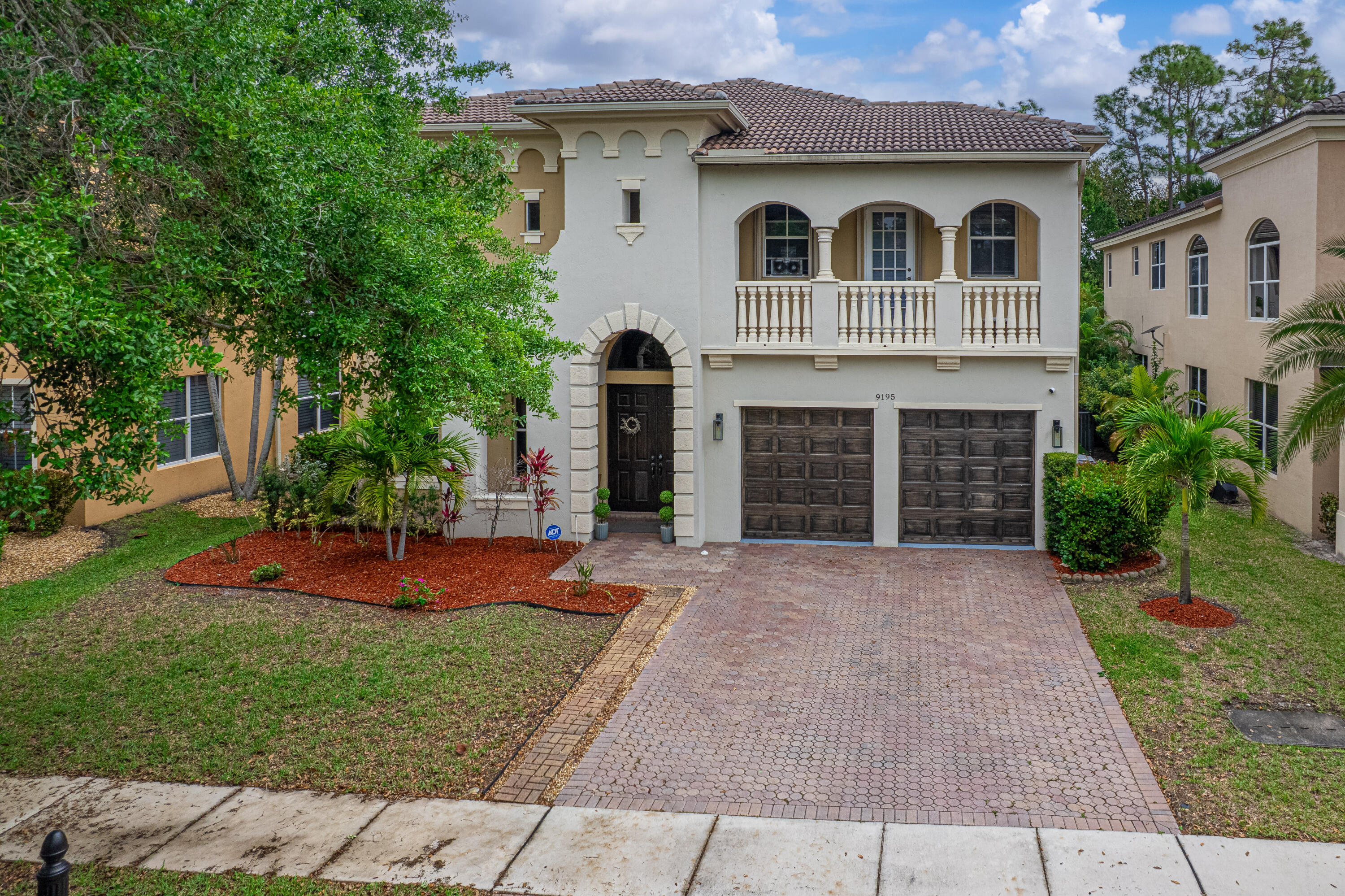 9195 Nugent, West Palm Beach FL 33411