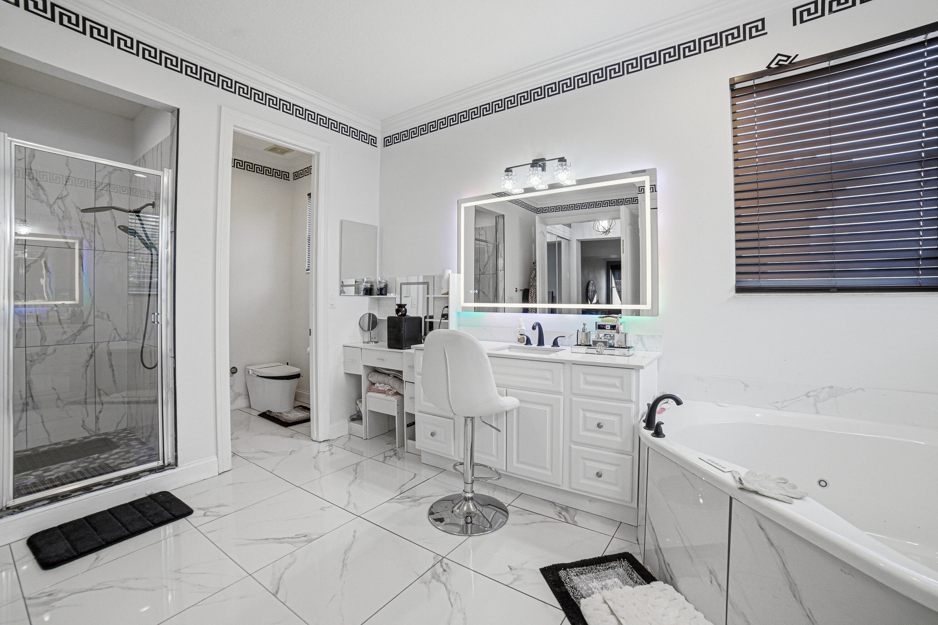 9195 Nugent, West Palm Beach FL 33411