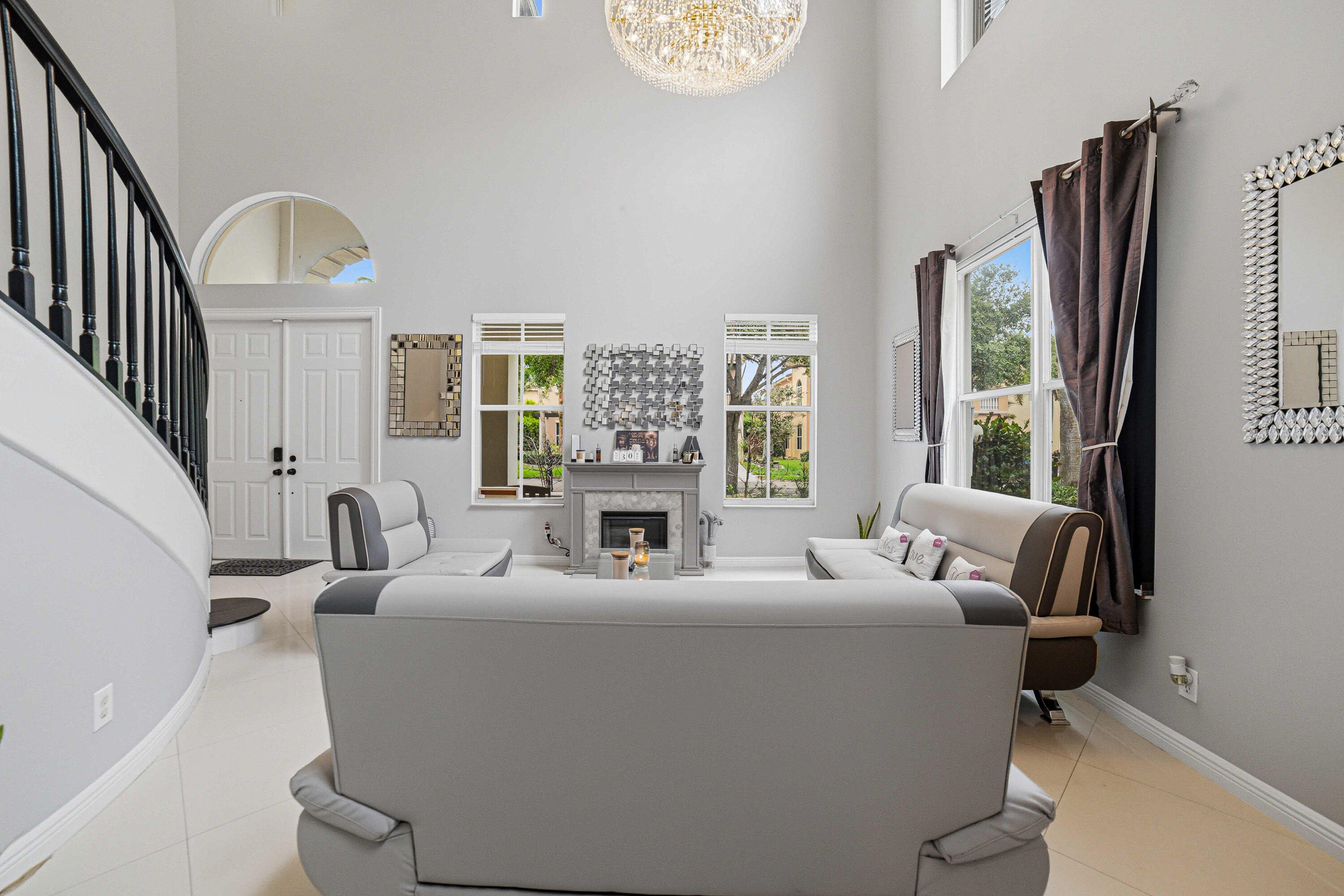 9195 Nugent, West Palm Beach FL 33411