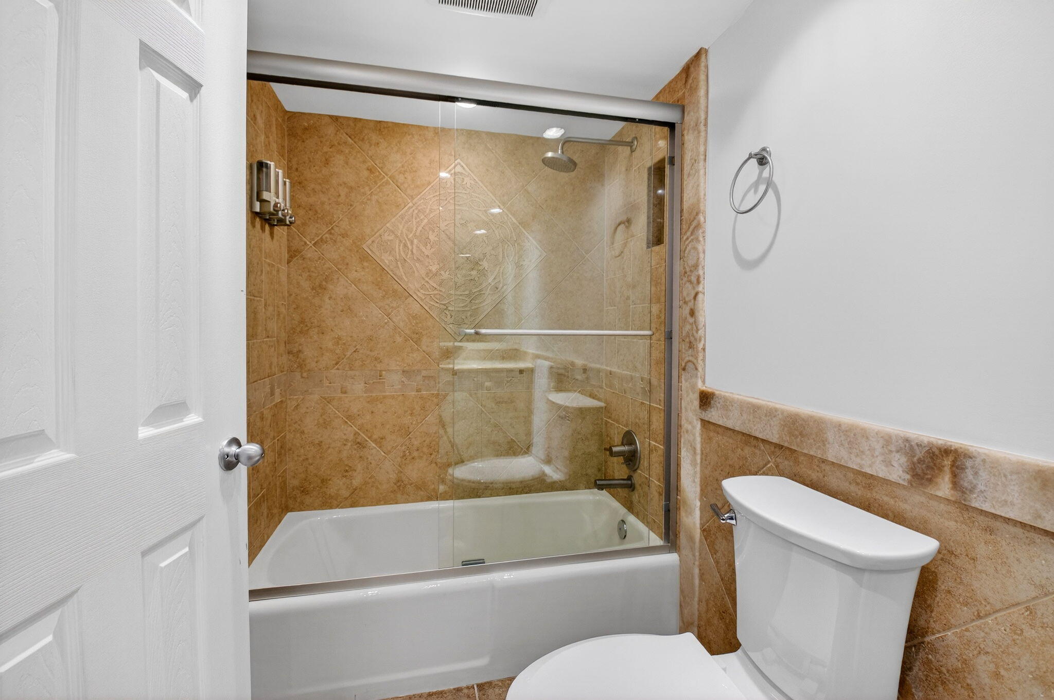 4605 S Ocean #5a, Highland Beach FL 33487