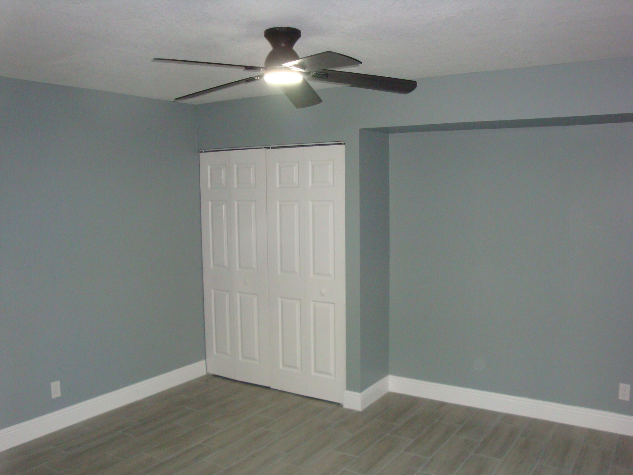 594 Springdale #59-d, Palm Springs FL 33461