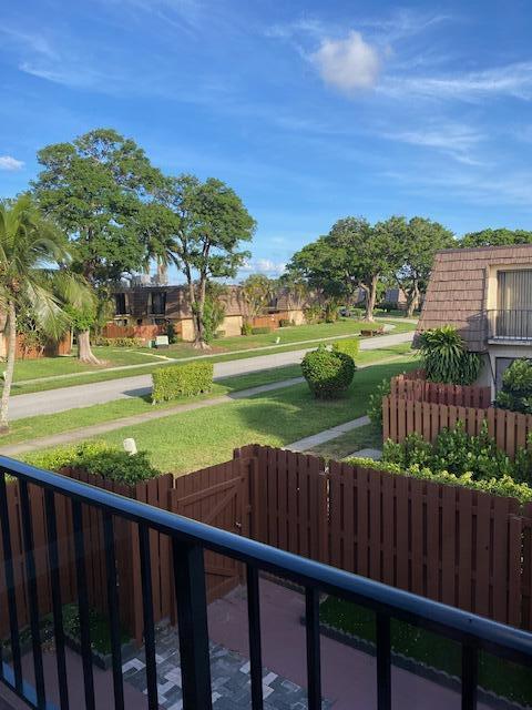 594 Springdale #59-d, Palm Springs FL 33461