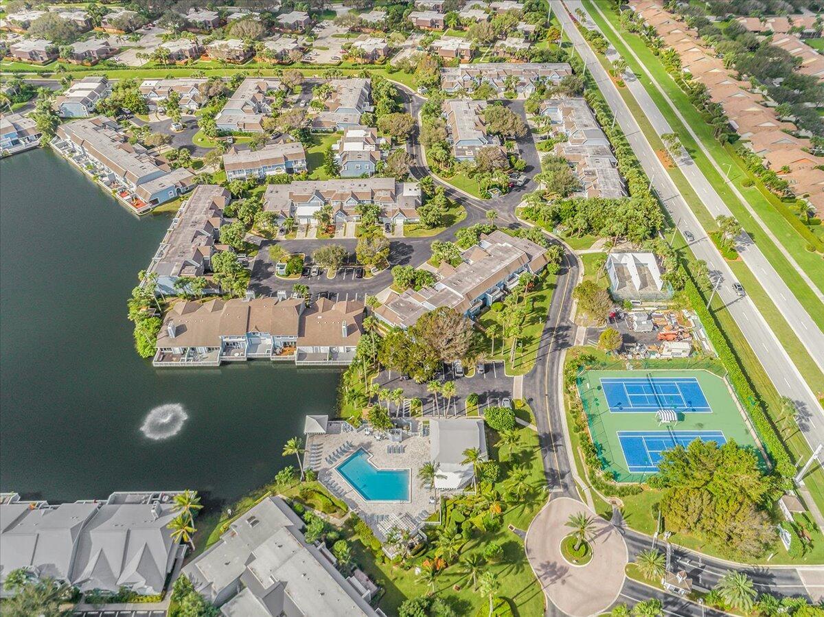 1121 Ocean Dunes, Jupiter FL 33477