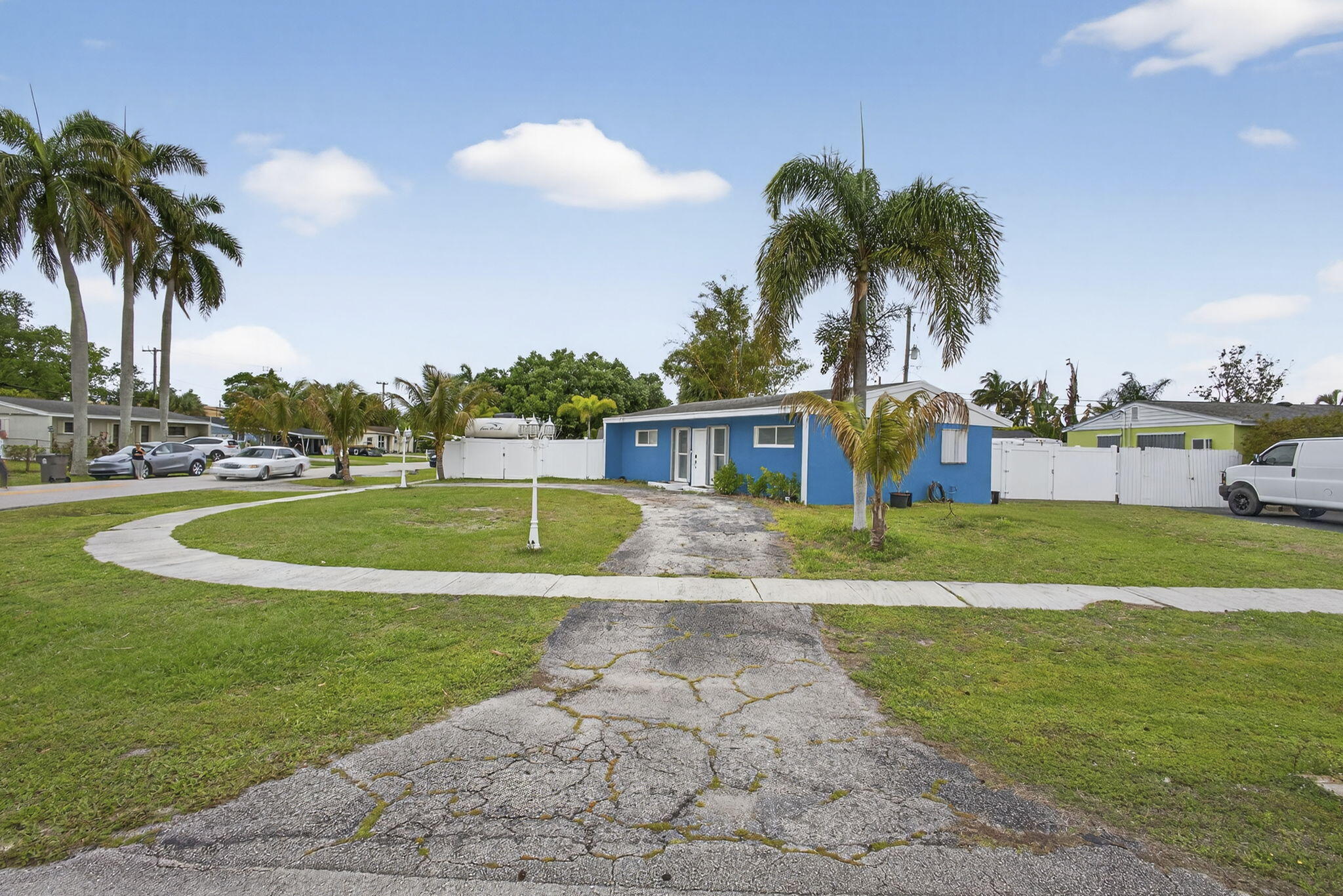 9141 Birmingham, Palm Beach Gardens FL 33410