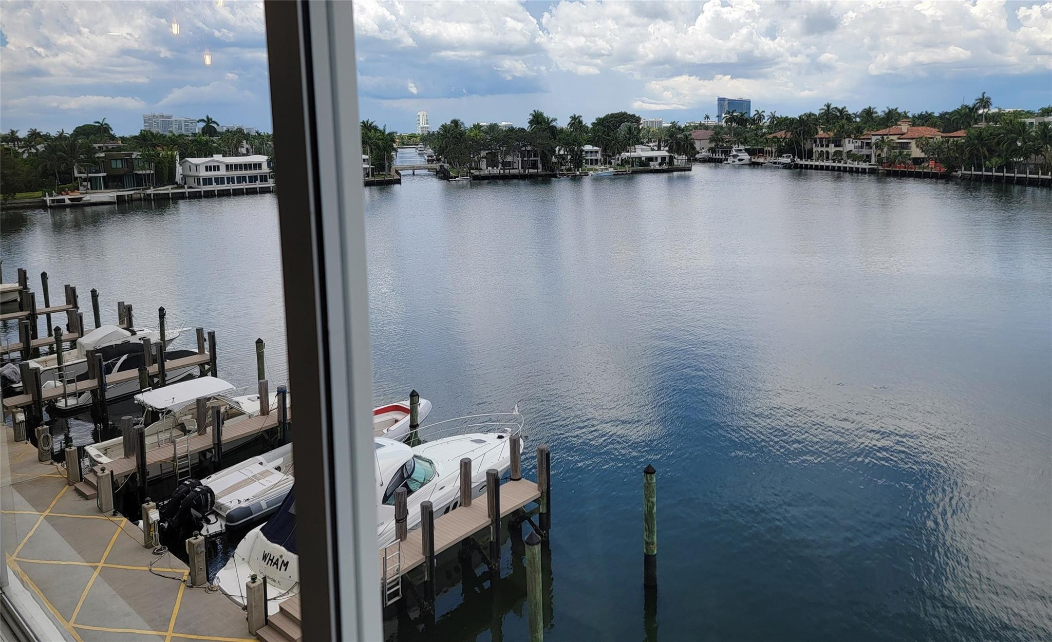 333 Sunset #208, Fort Lauderdale FL 33301