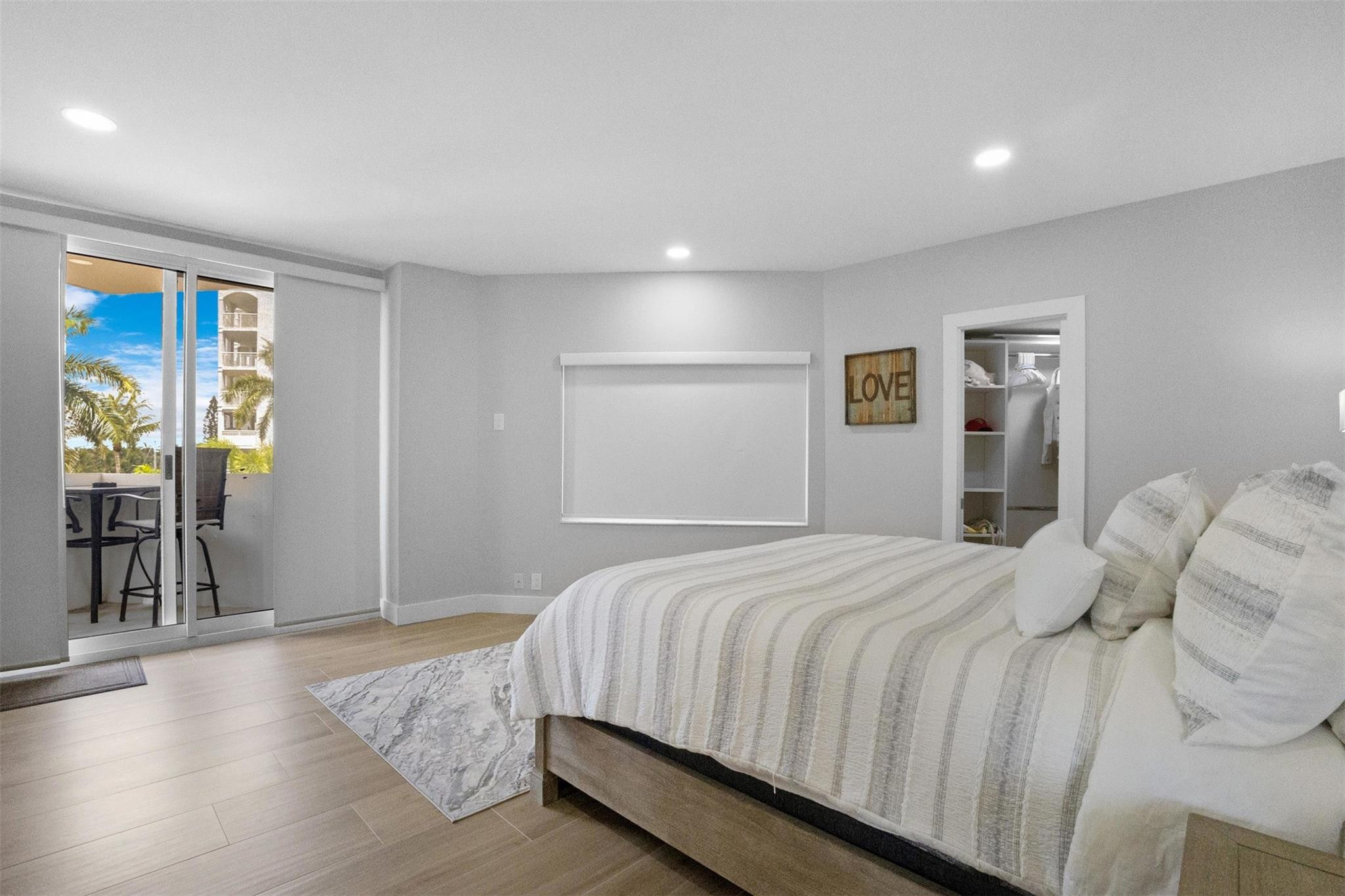 333 Sunset #208, Fort Lauderdale FL 33301