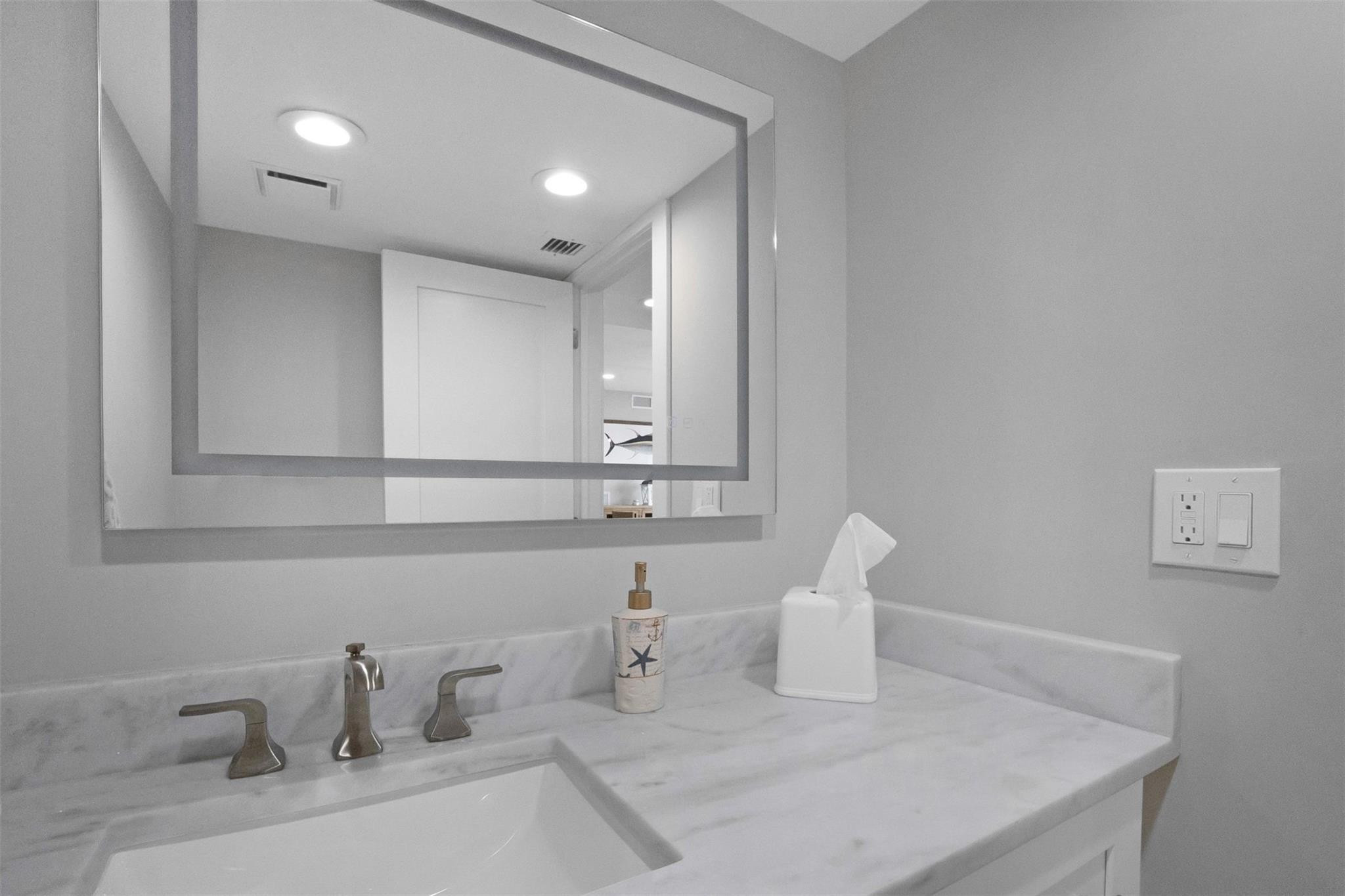 333 Sunset #208, Fort Lauderdale FL 33301