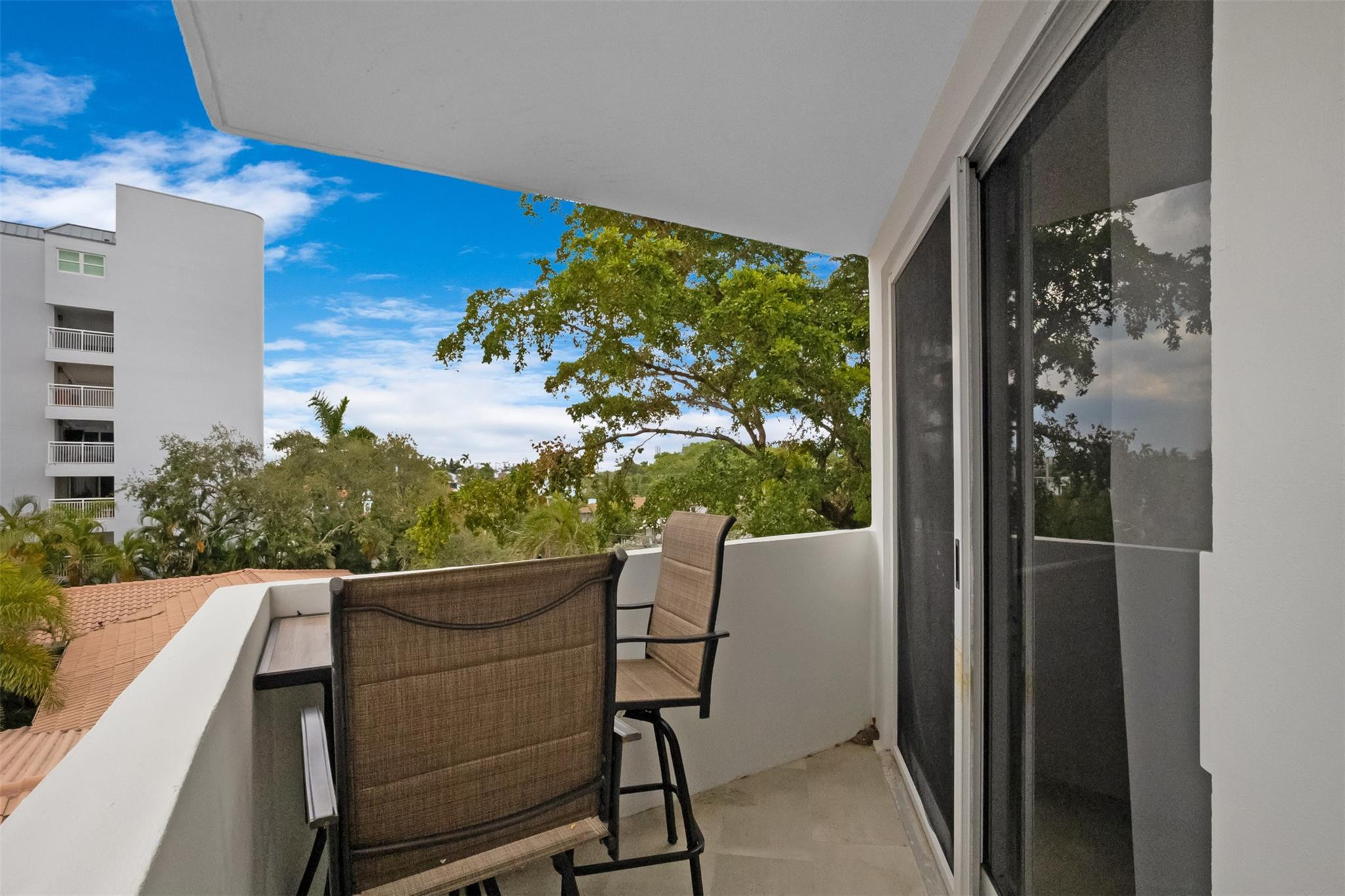 333 Sunset #208, Fort Lauderdale FL 33301