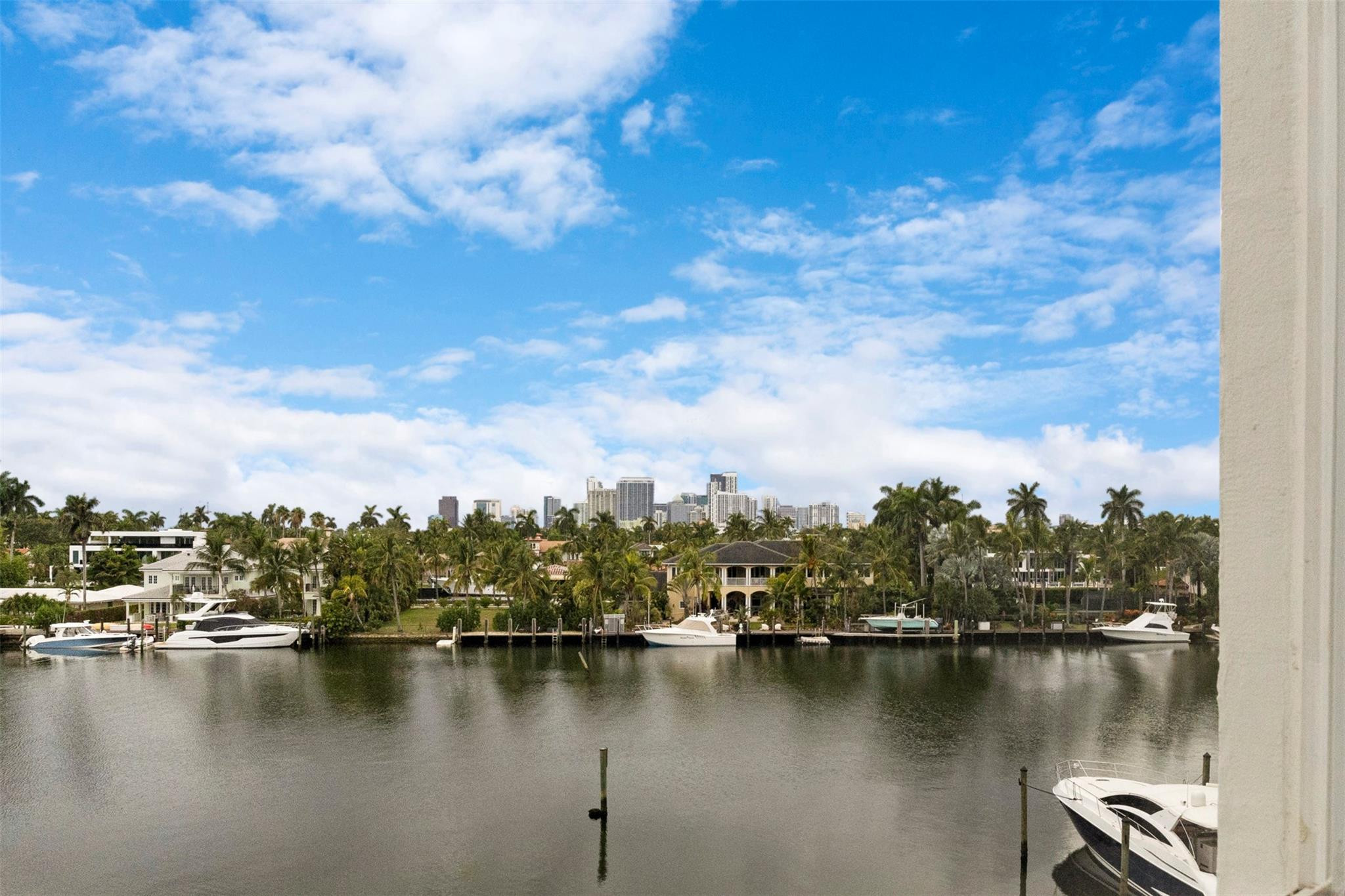 333 Sunset #208, Fort Lauderdale FL 33301