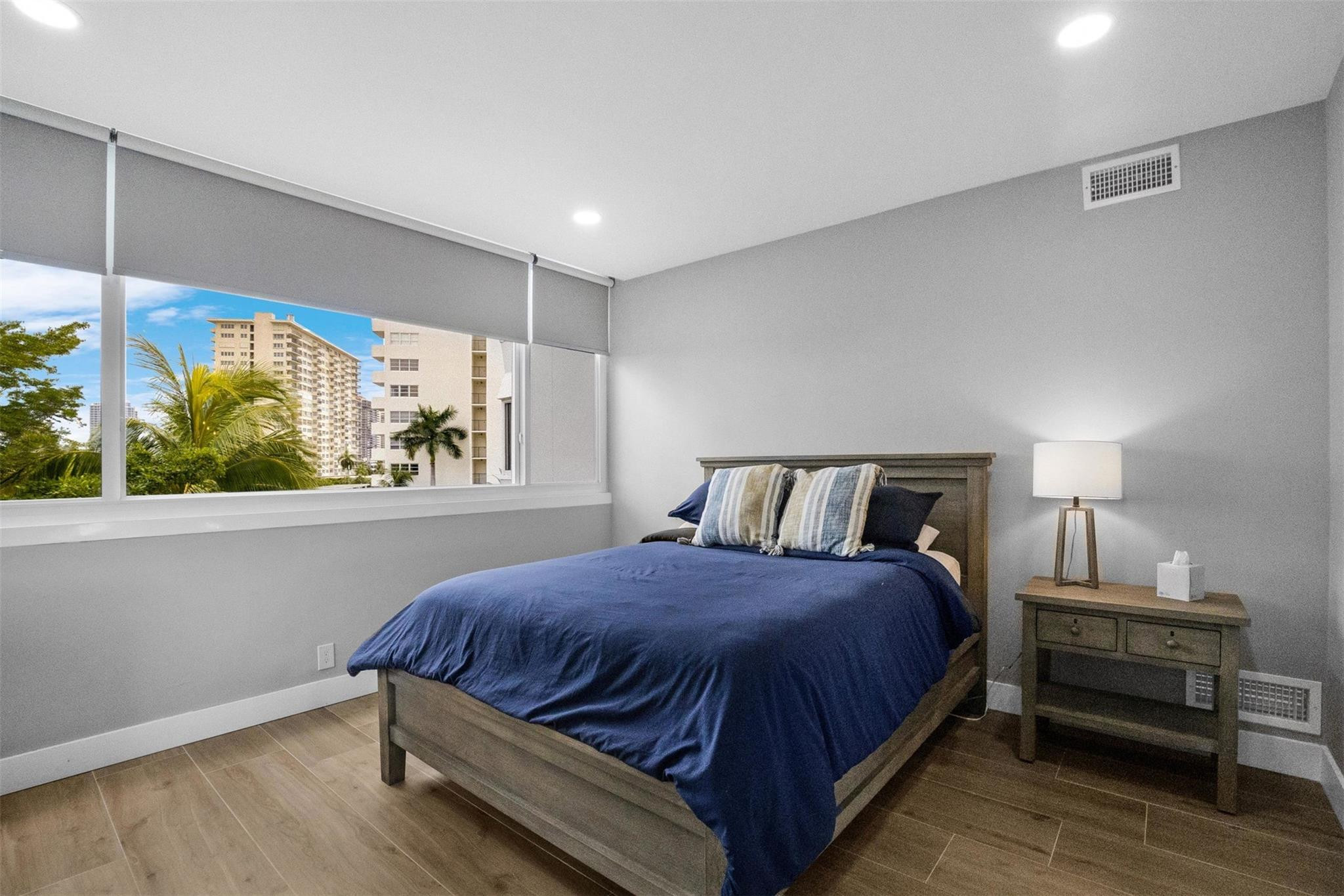 333 Sunset #208, Fort Lauderdale FL 33301