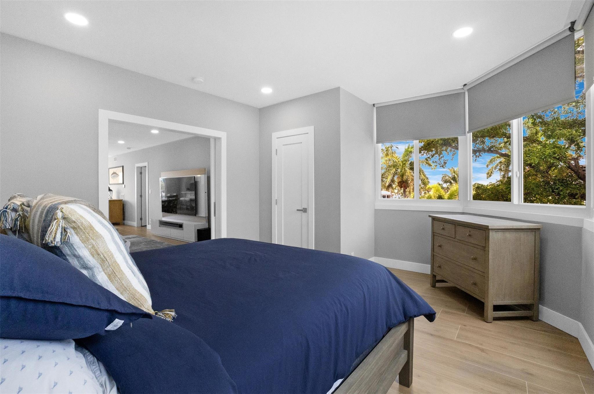 333 Sunset #208, Fort Lauderdale FL 33301