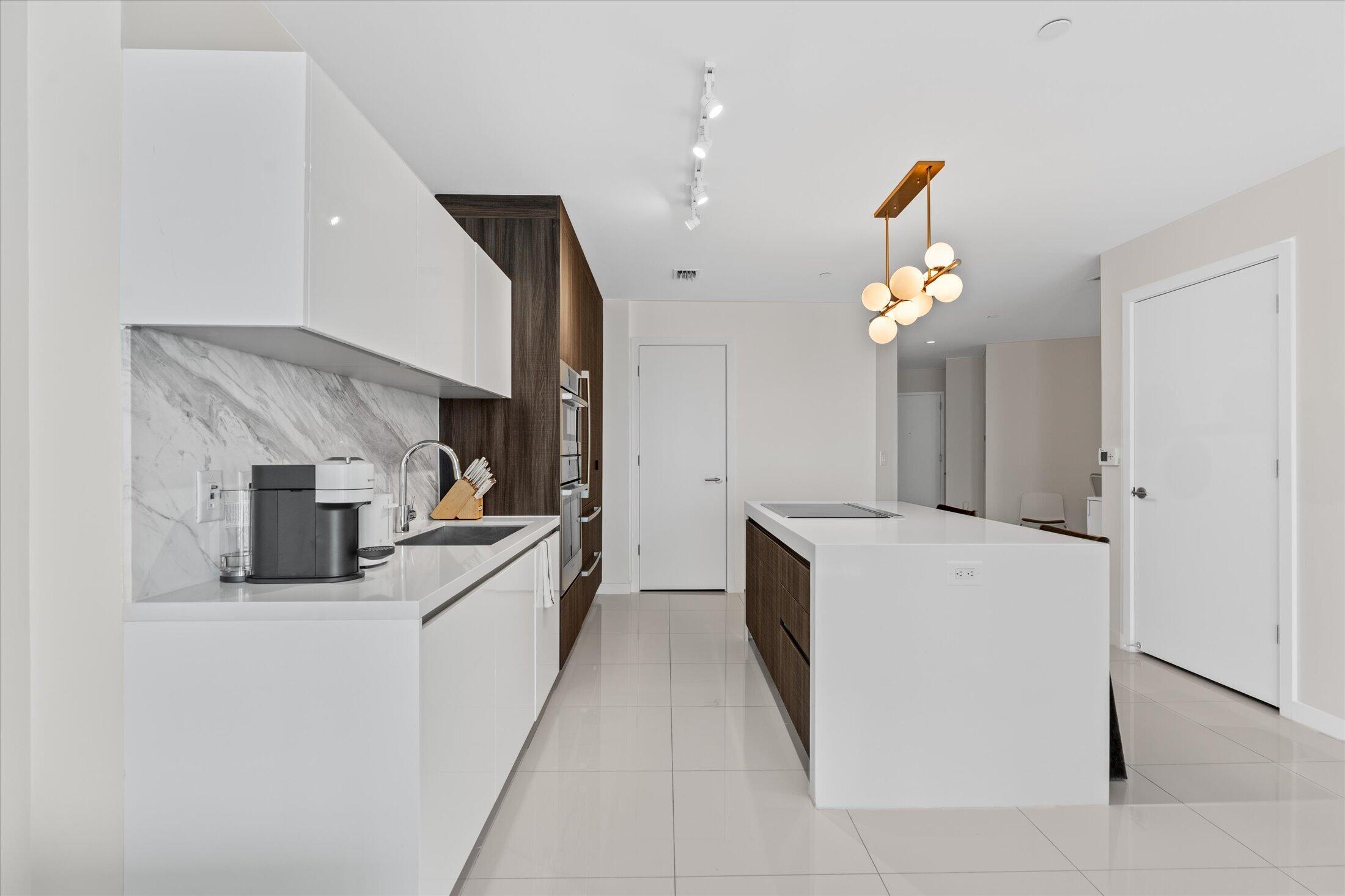 851 NE 1st #4100, Miami FL 33132
