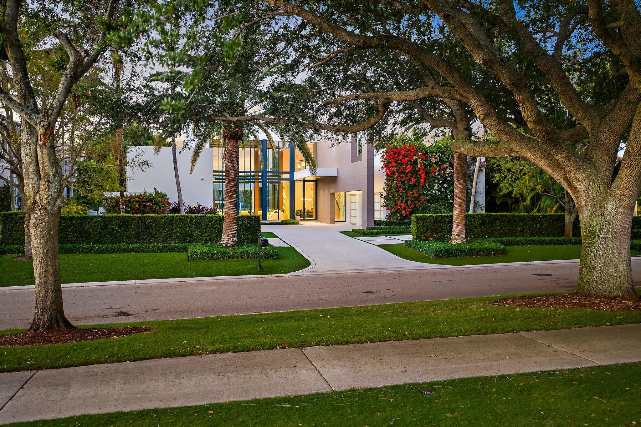 160 Spyglass, Jupiter FL 33477